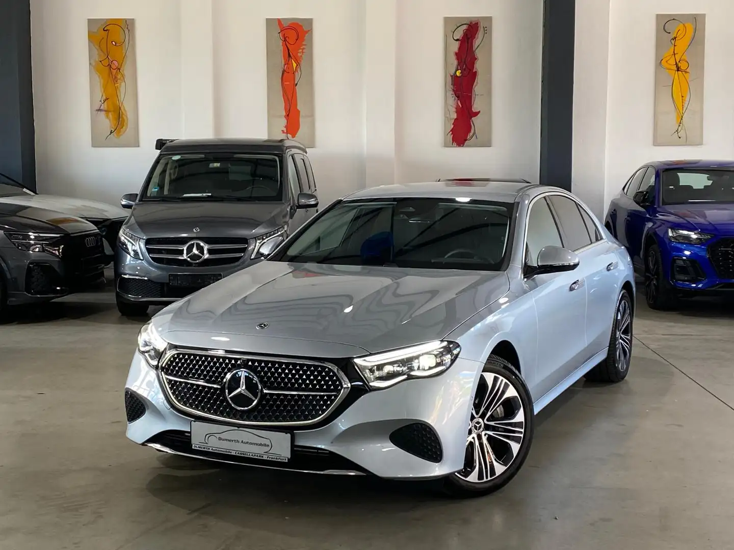 Mercedes-Benz E 400 e 4Matic Avantgarde/DIS/360/´19/Sitzklima/ Plateado - 1