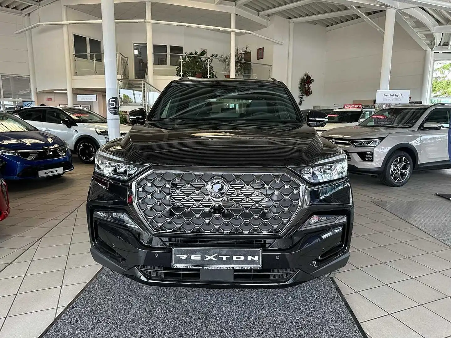 SsangYong Rexton Diesel 2.2  4WD 8AT BlackLine Schwarz - 2
