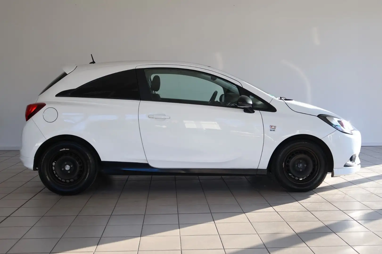 Opel Corsa E Color Edition OPC Line Tempomat PDC Weiß - 2