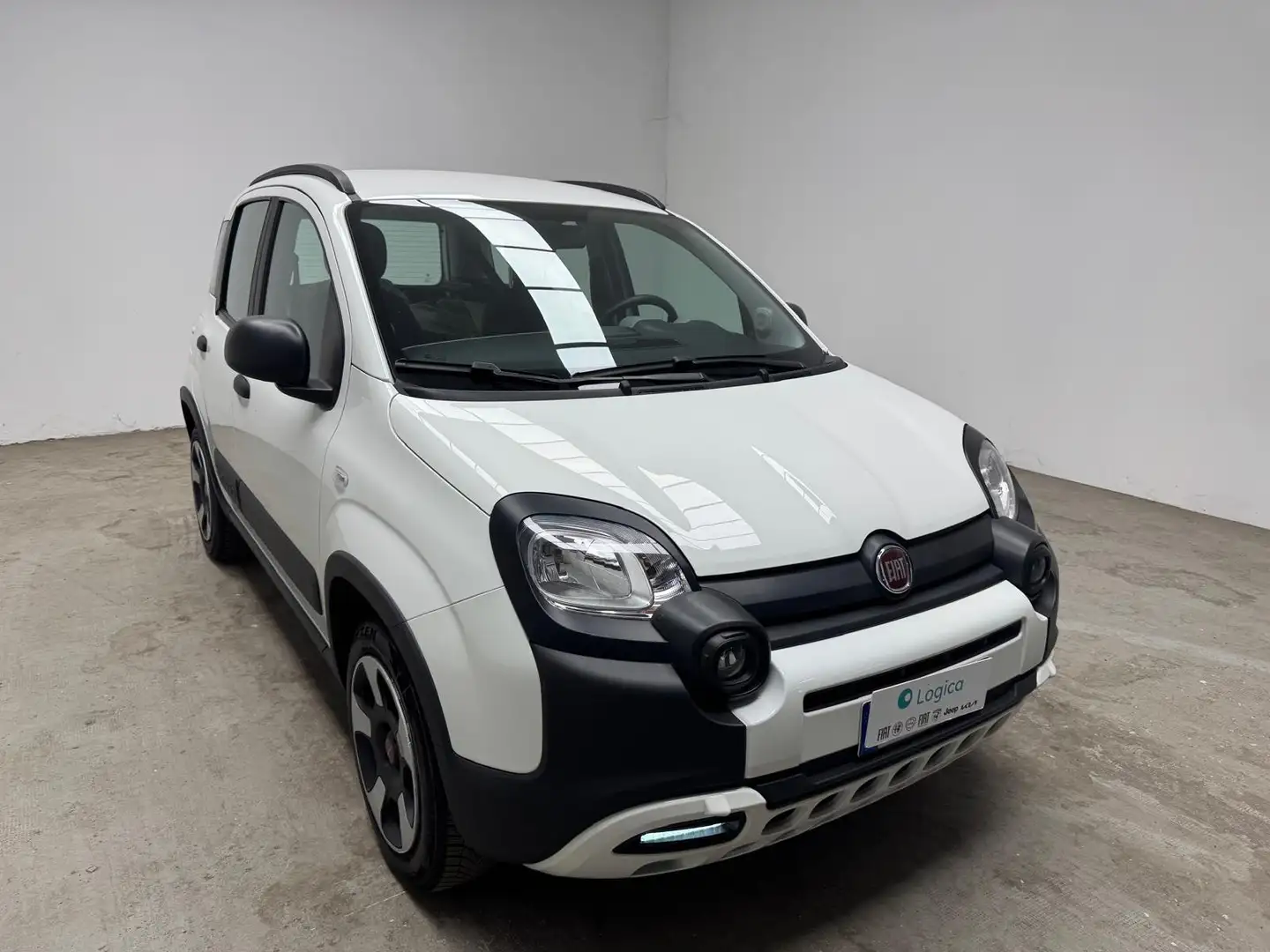 Fiat New Panda 1.0 FireFly Hybrid City Cross Alb - 1