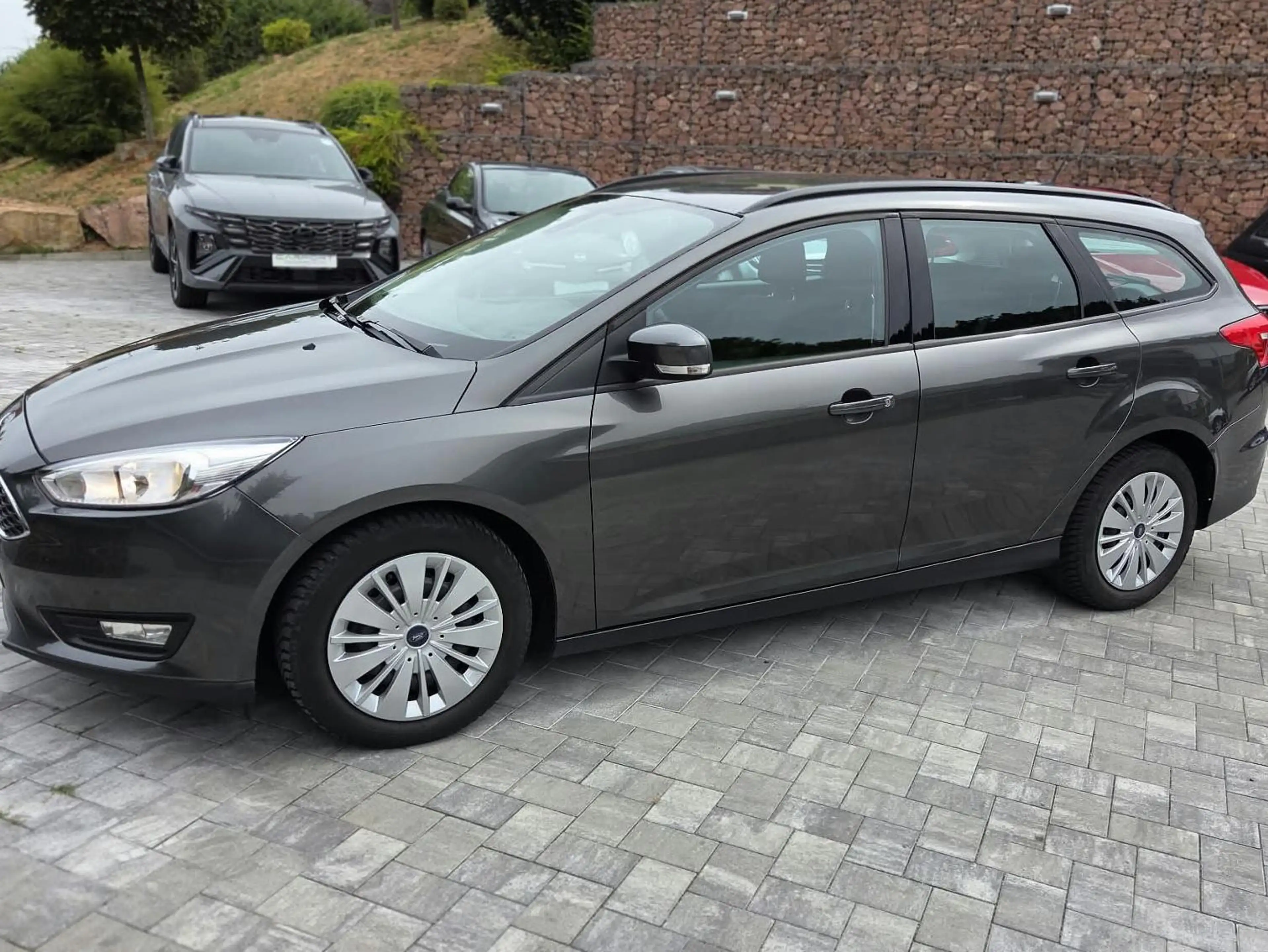 Ford Focus Trend — photo 3