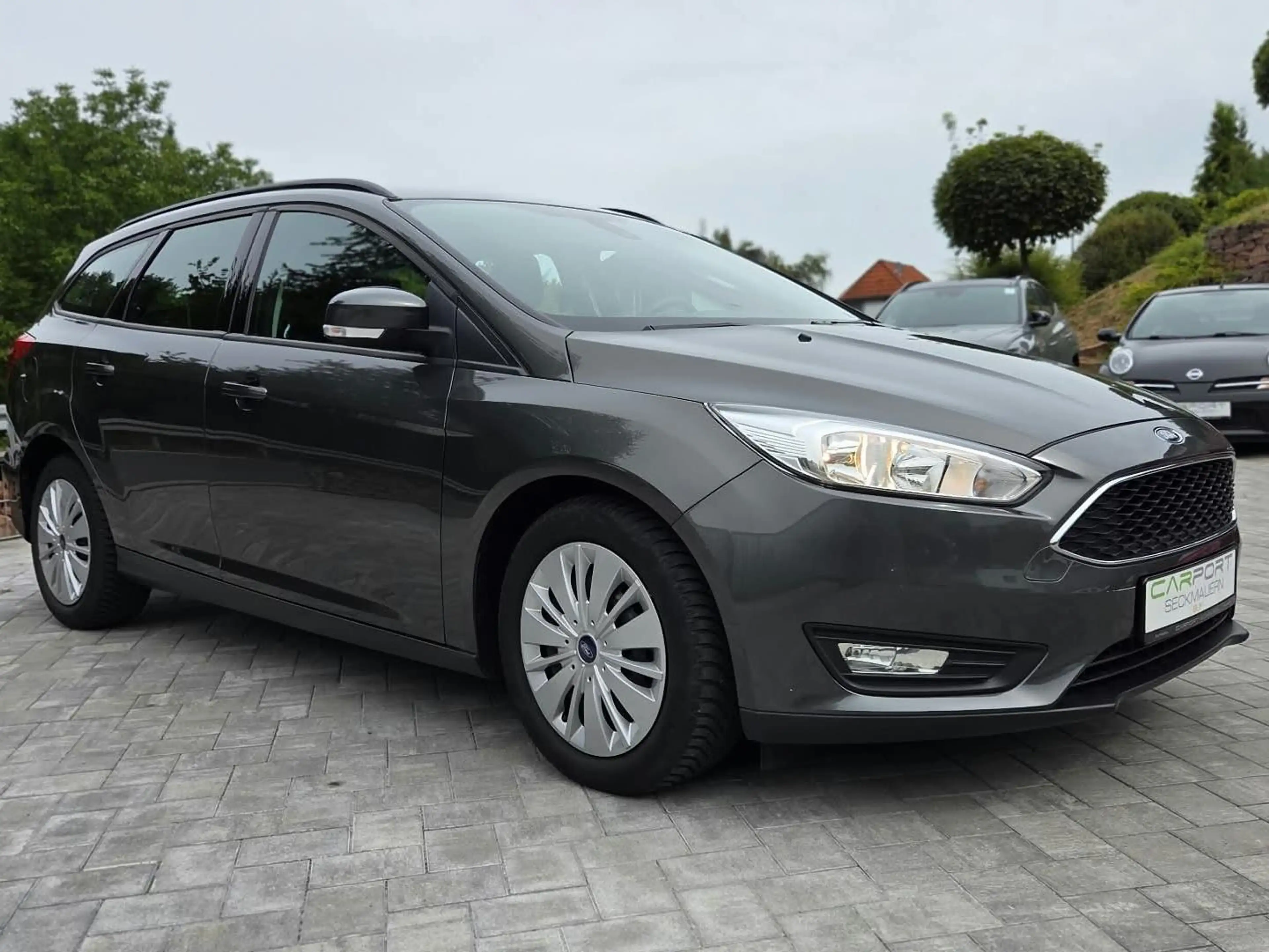 Ford Focus Trend — photo 6
