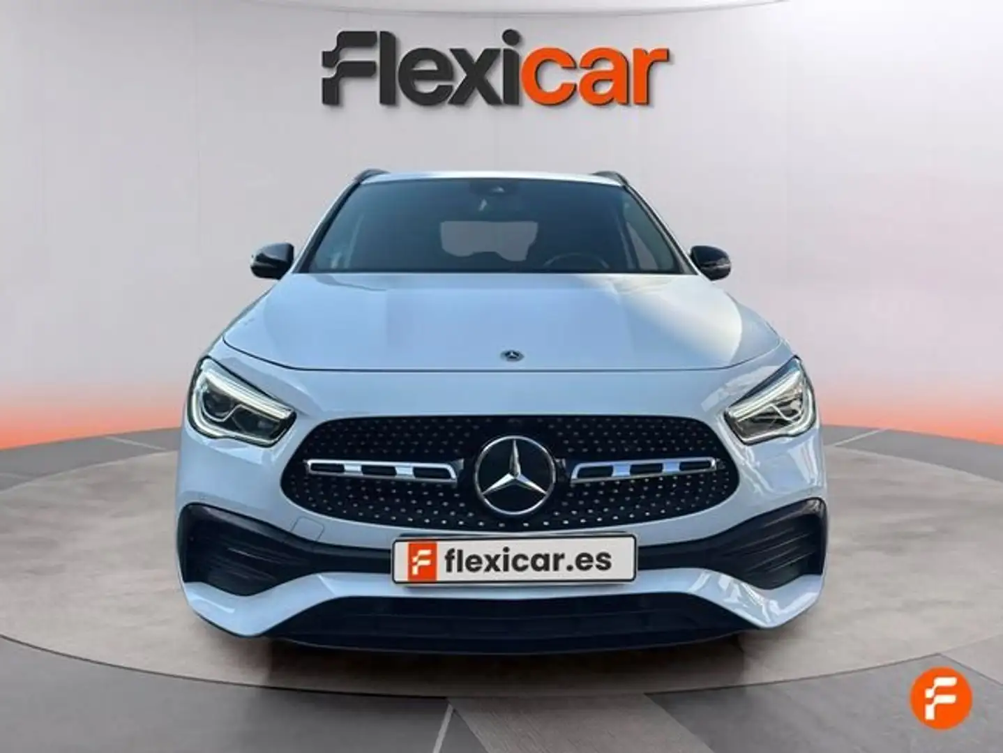 Mercedes-Benz GLA 200 200d Blanco - 2