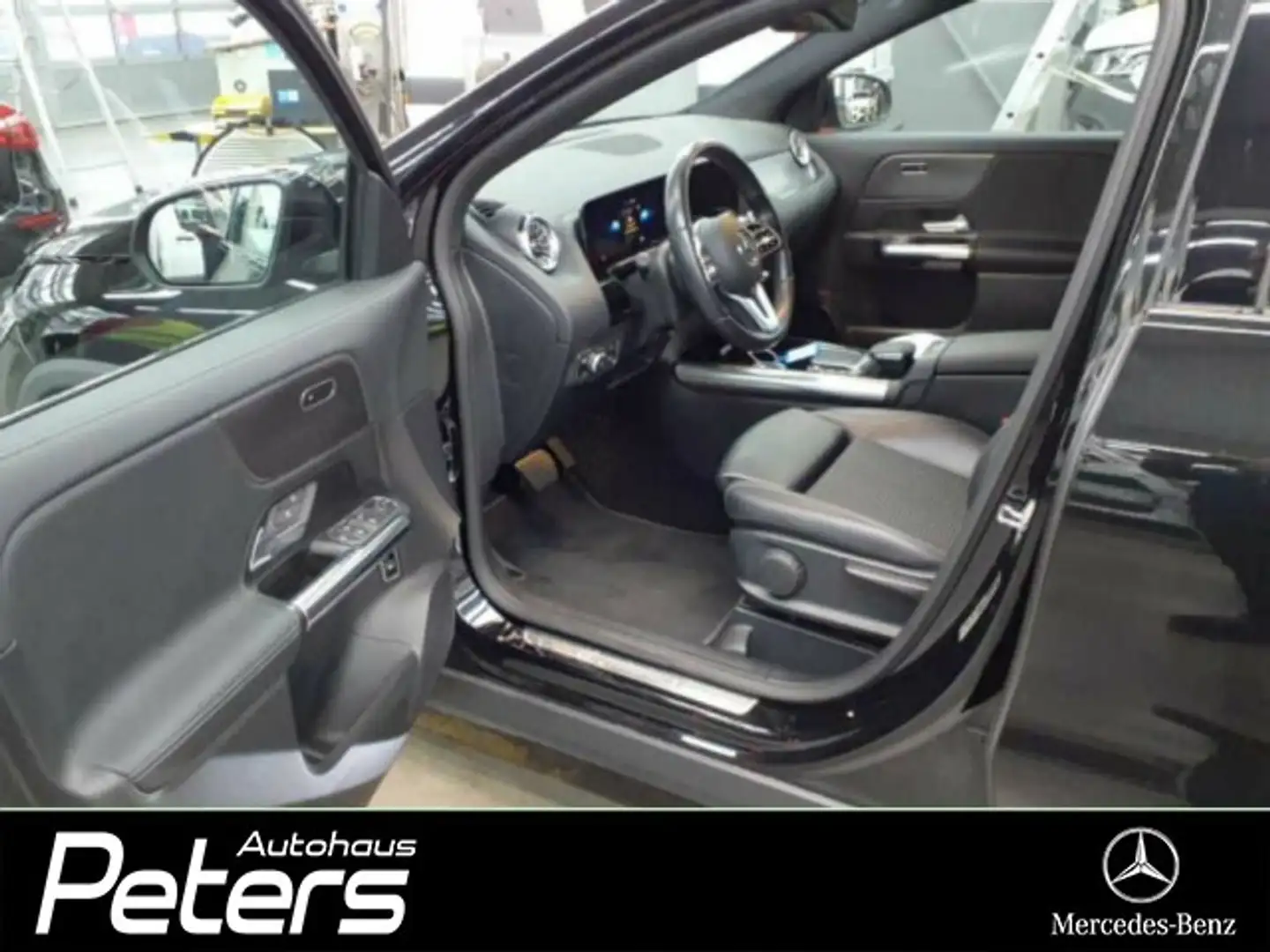 Mercedes-Benz GLA 250 GLA 250 Progressive Night/Pano/LED/Standheizung Schwarz - 2