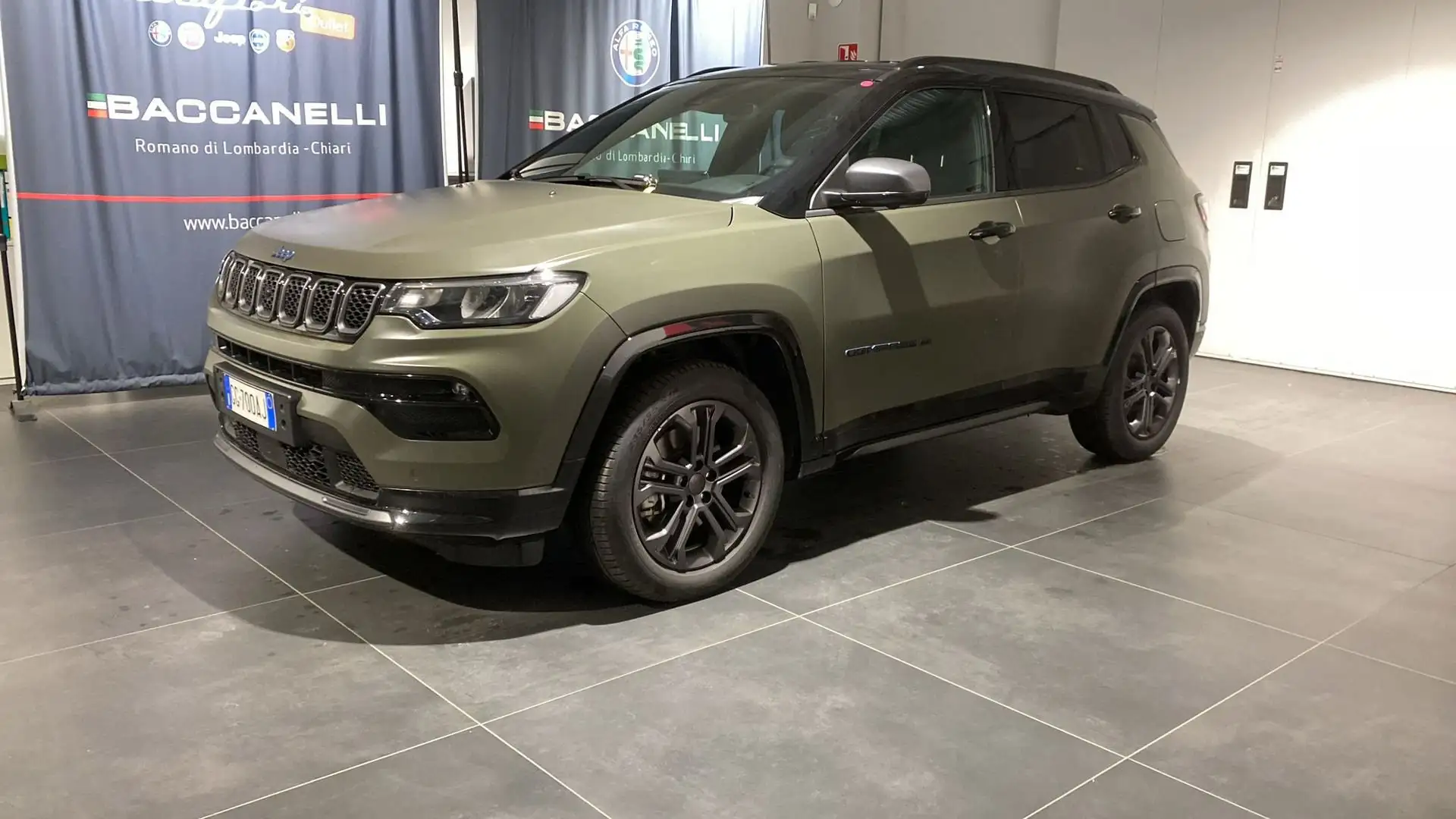 Jeep Compass 1.3 T4 190CV PHEV AT6 4xe 80° Anniversario Zelená - 1