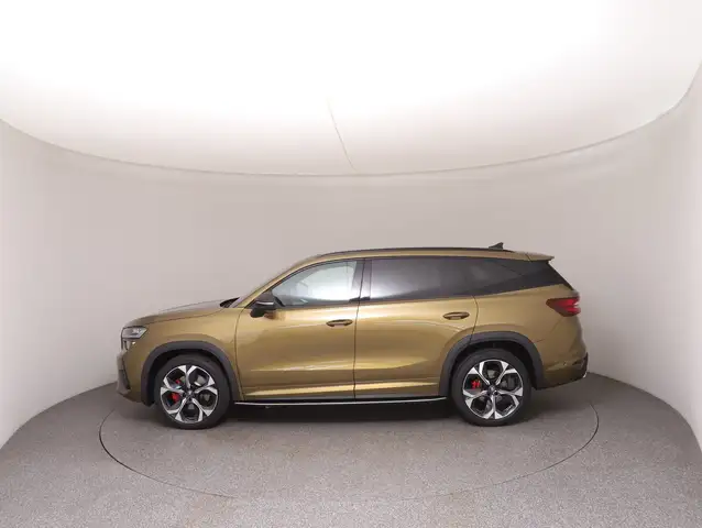 Skoda Kodiaq view 3