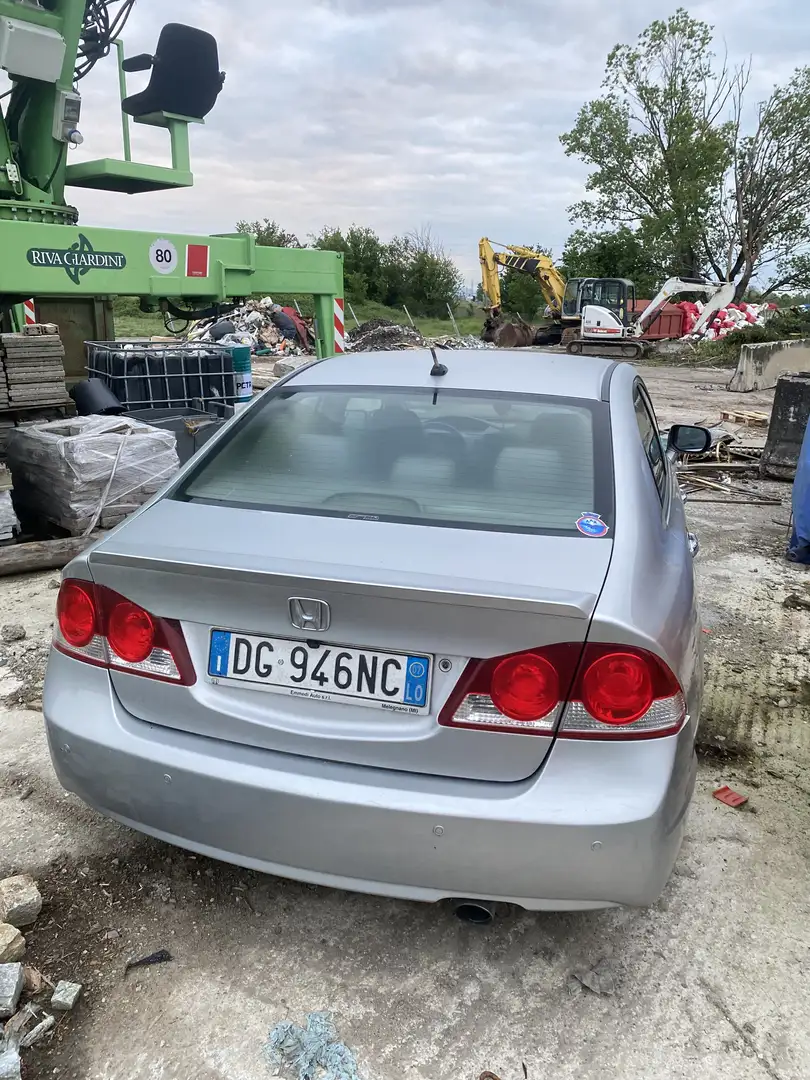 Honda Civic 4p 1.3 hybrid auto - 1