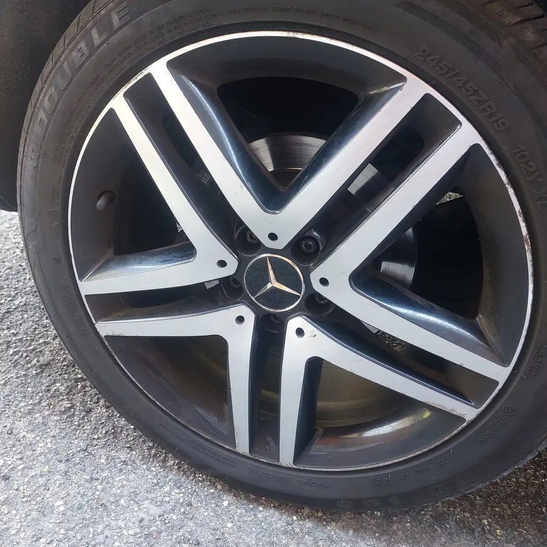 Mercedes-Benz 250 Executive - 2