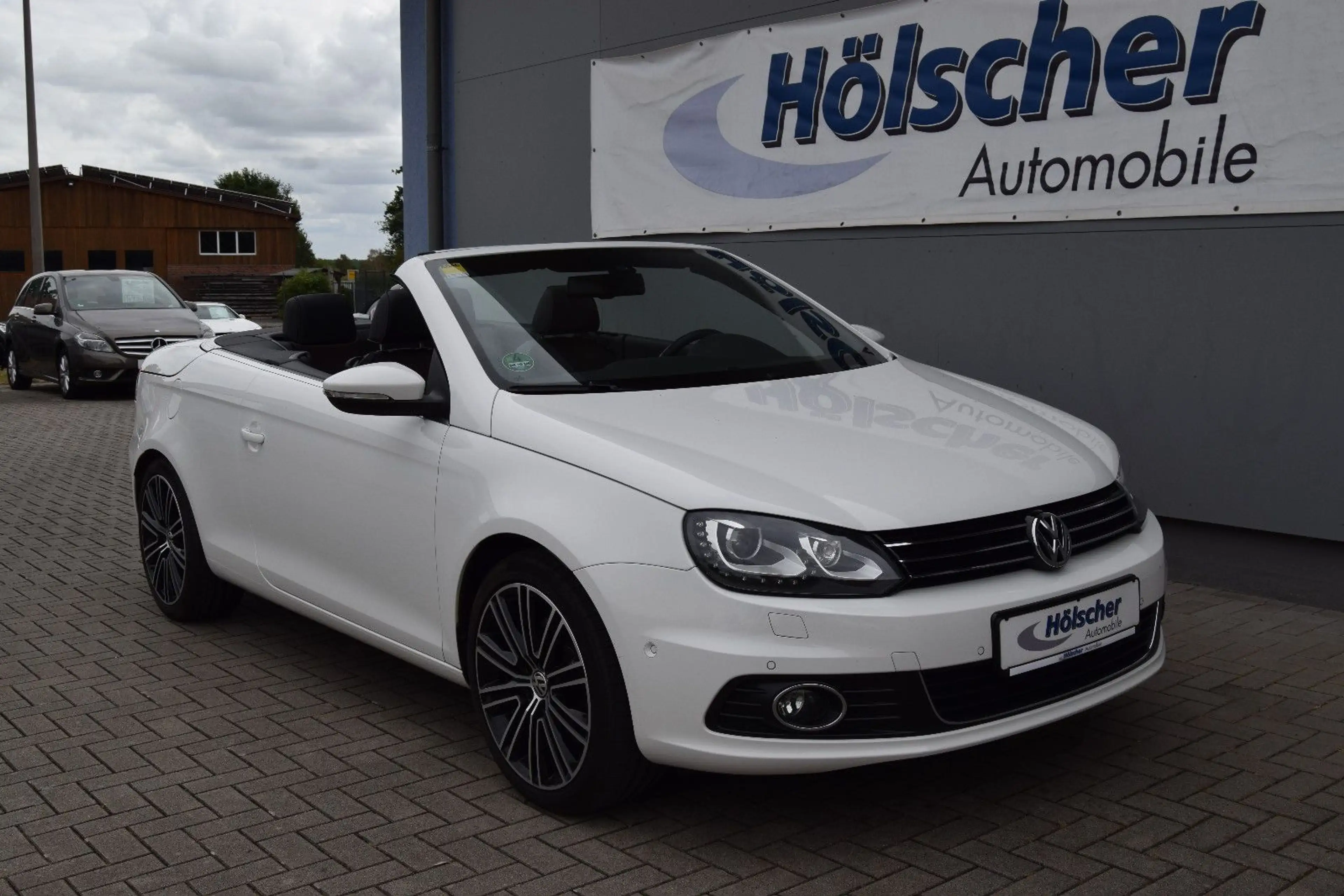 Volkswagen Eos Exclusive!AUTOMATIK!Navi,Leder,Xenon!AHK!