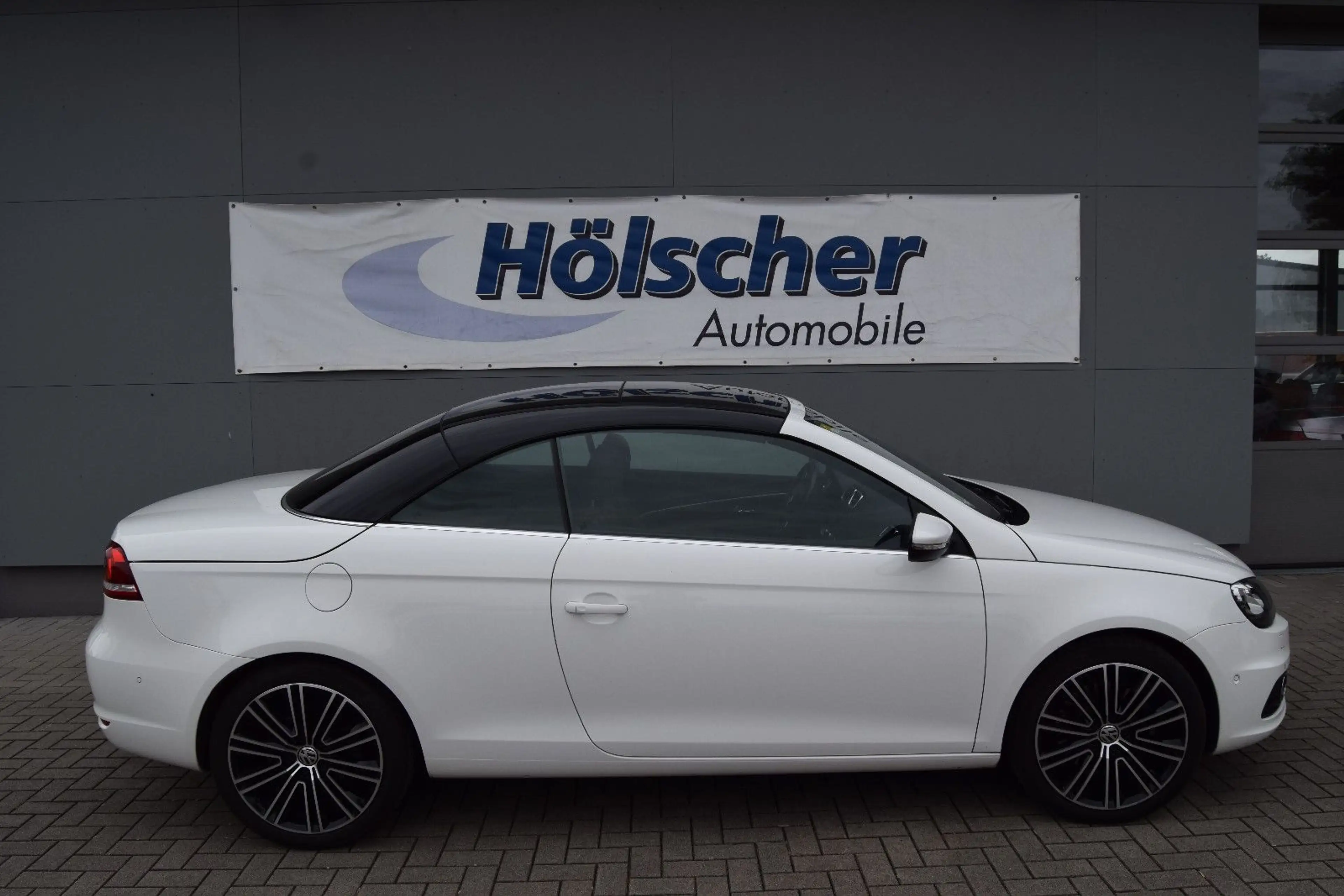 Volkswagen Eos Exclusive!AUTOMATIK!Navi,Leder,Xenon!AHK! — photo 6