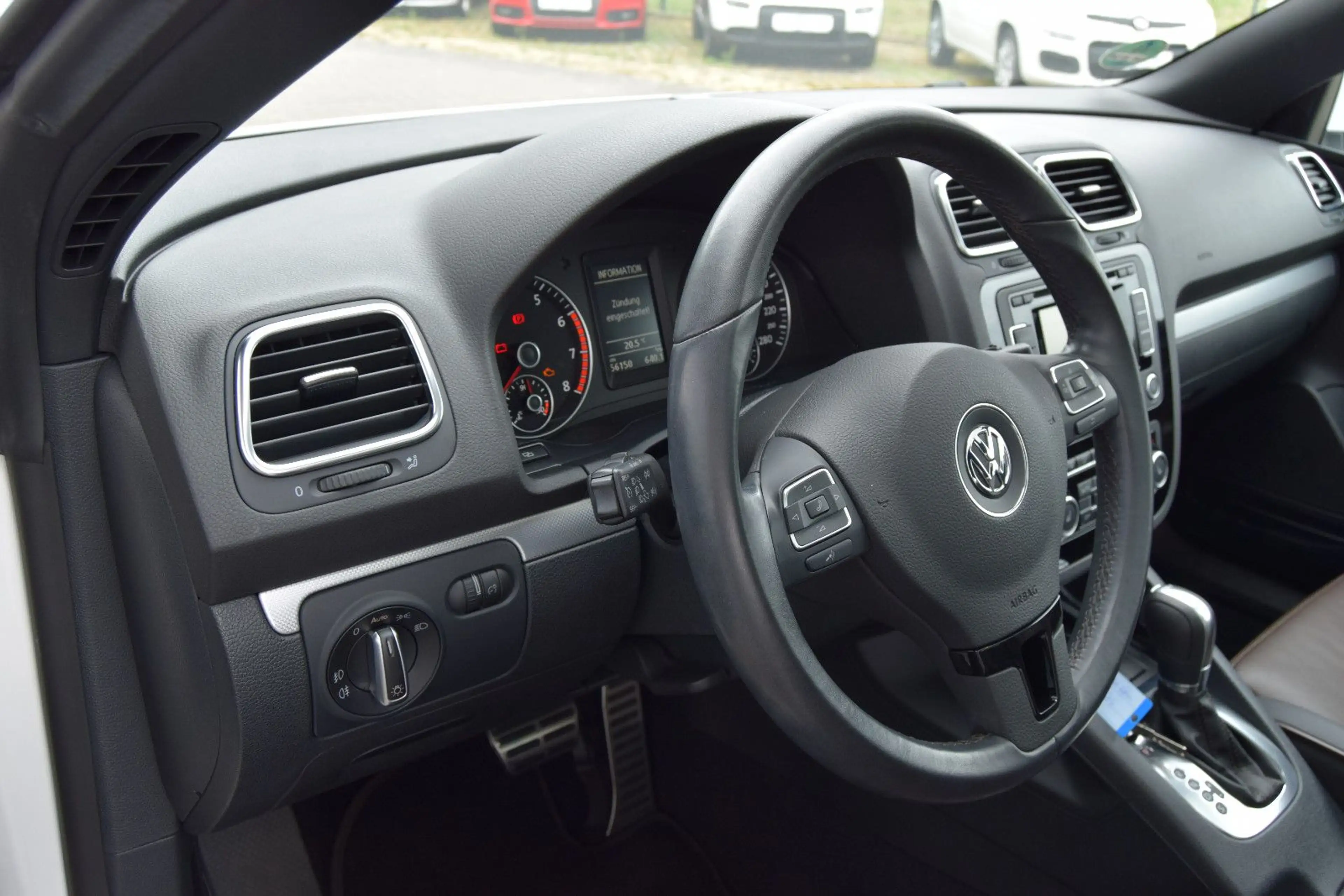 Volkswagen Eos Exclusive!AUTOMATIK!Navi,Leder,Xenon!AHK! — photo 11