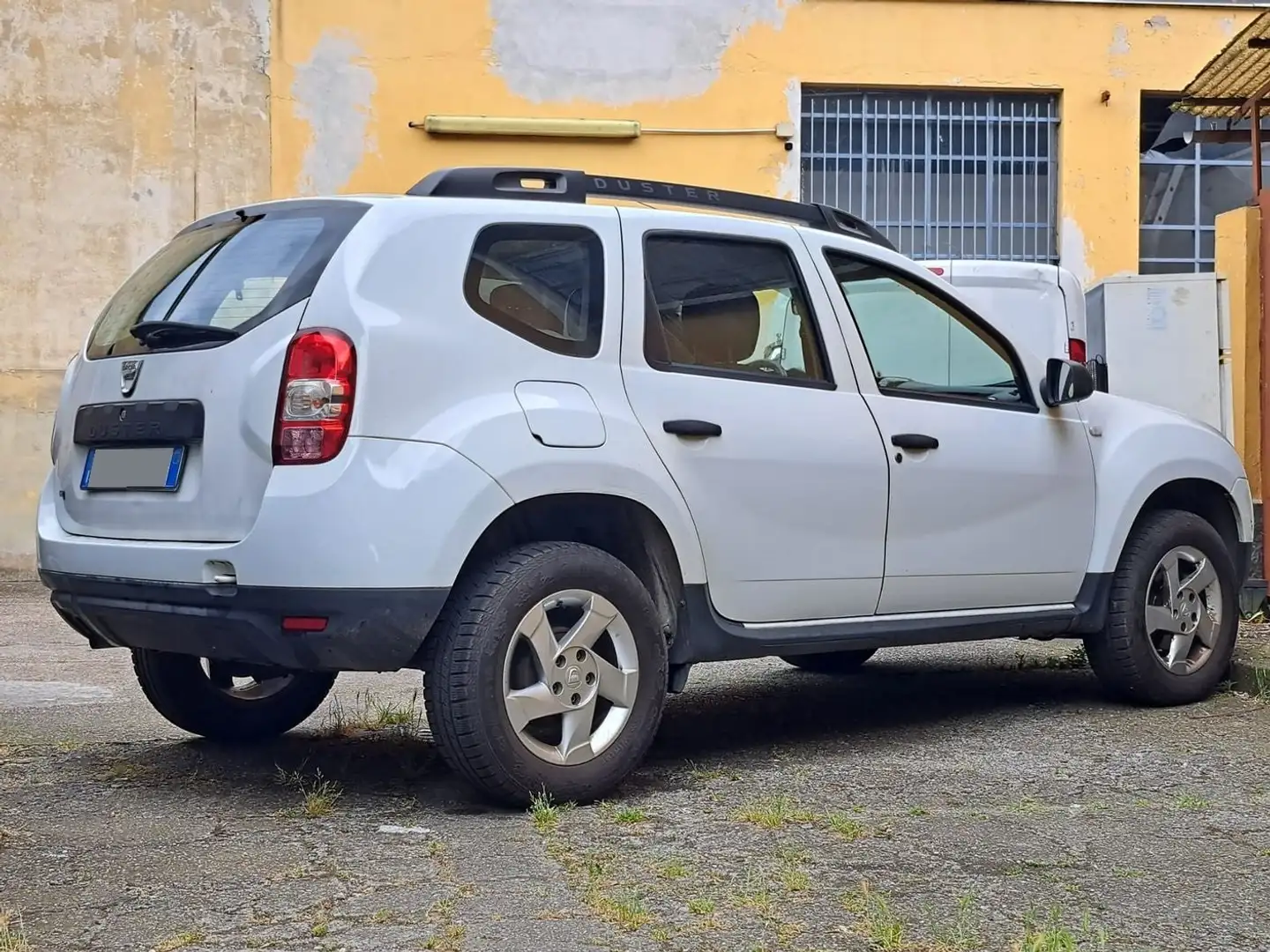 Dacia Duster 1.5 DCI AMBIANCE FAMILY 4X2 Bianco - 2