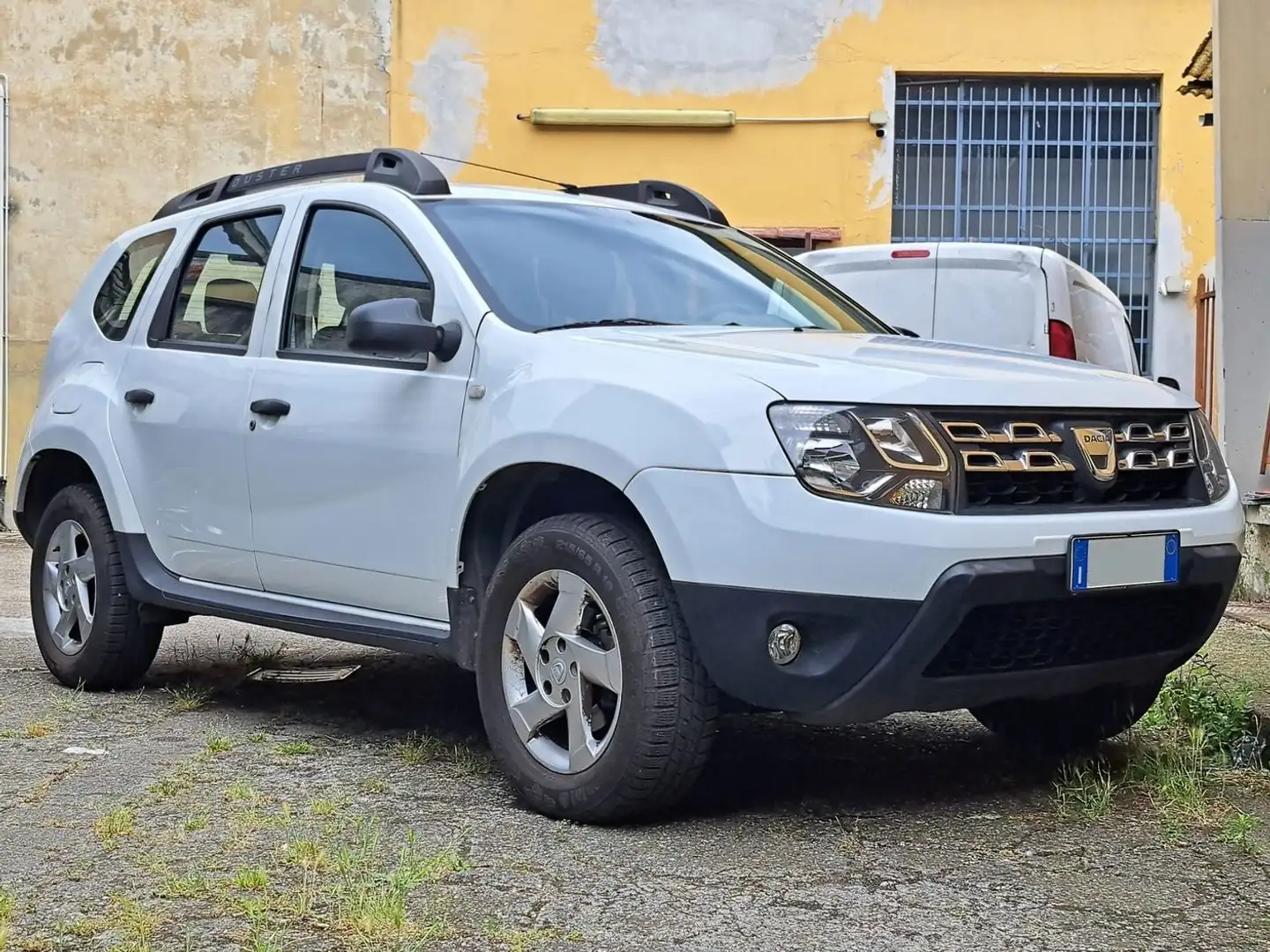 Dacia Duster 1.5 DCI AMBIANCE FAMILY 4X2 Bianco - 1