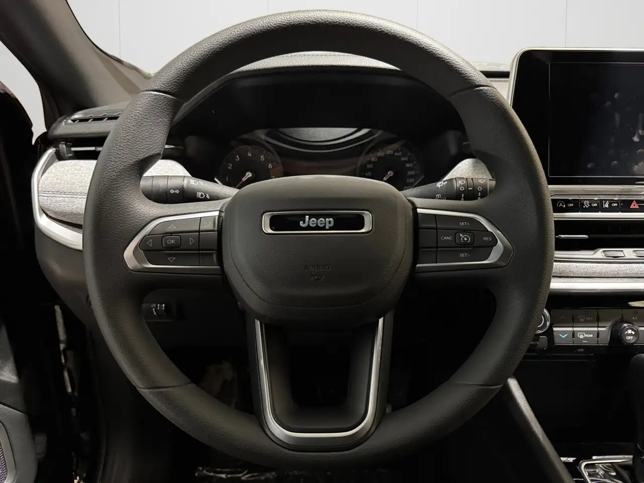 Jeep Compass снимка Jeep Compass
