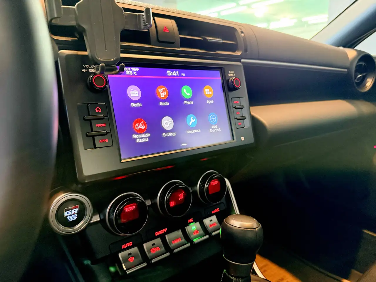 Toyota GR86 снимка Toyota GR86