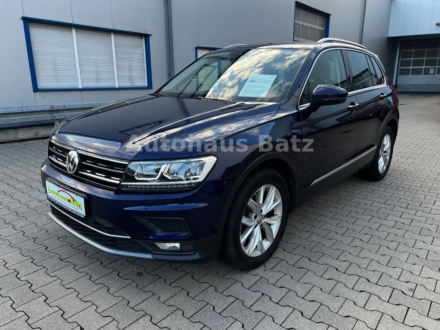 Volkswagen Tiguan Highline ACC*AHK*LED*Spurhalteass.*DSG Blau - 1