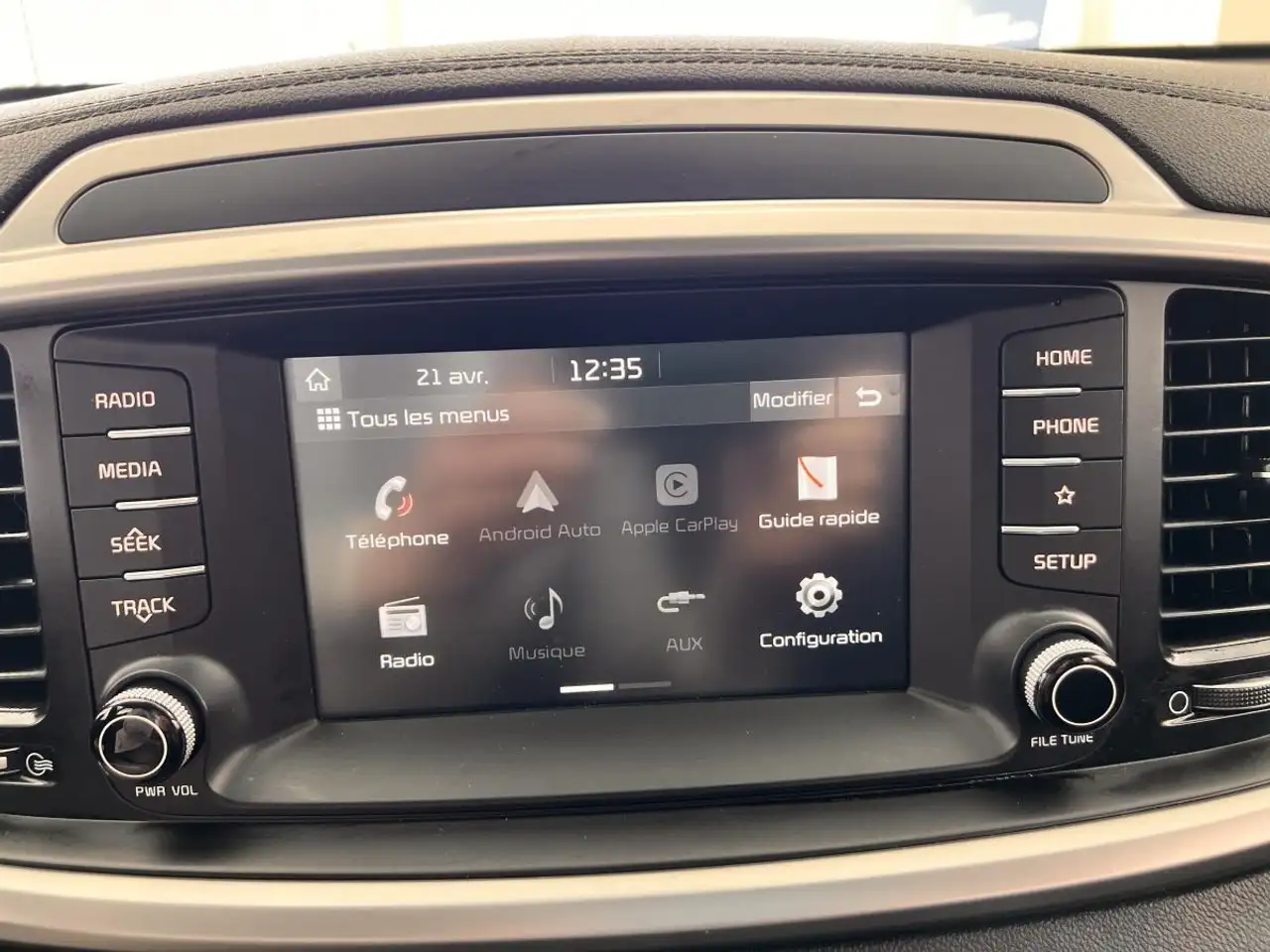 Kia Sorento снимка Kia Sorento