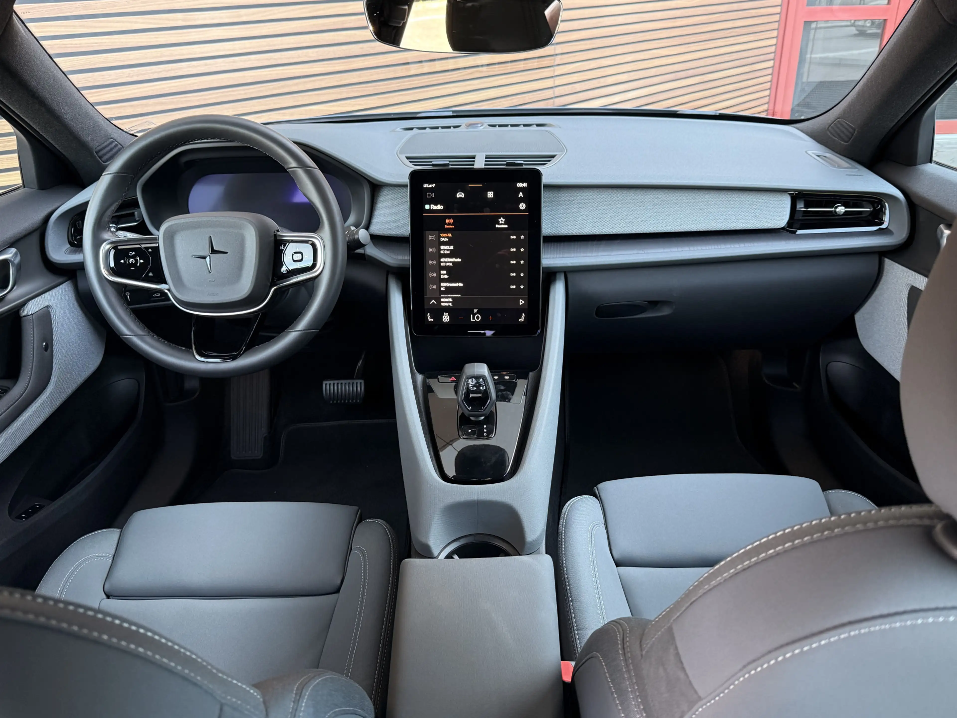 Polestar 2 Standard Range Single Motor 63kWh Mem. Stoel / Cam — photo 2