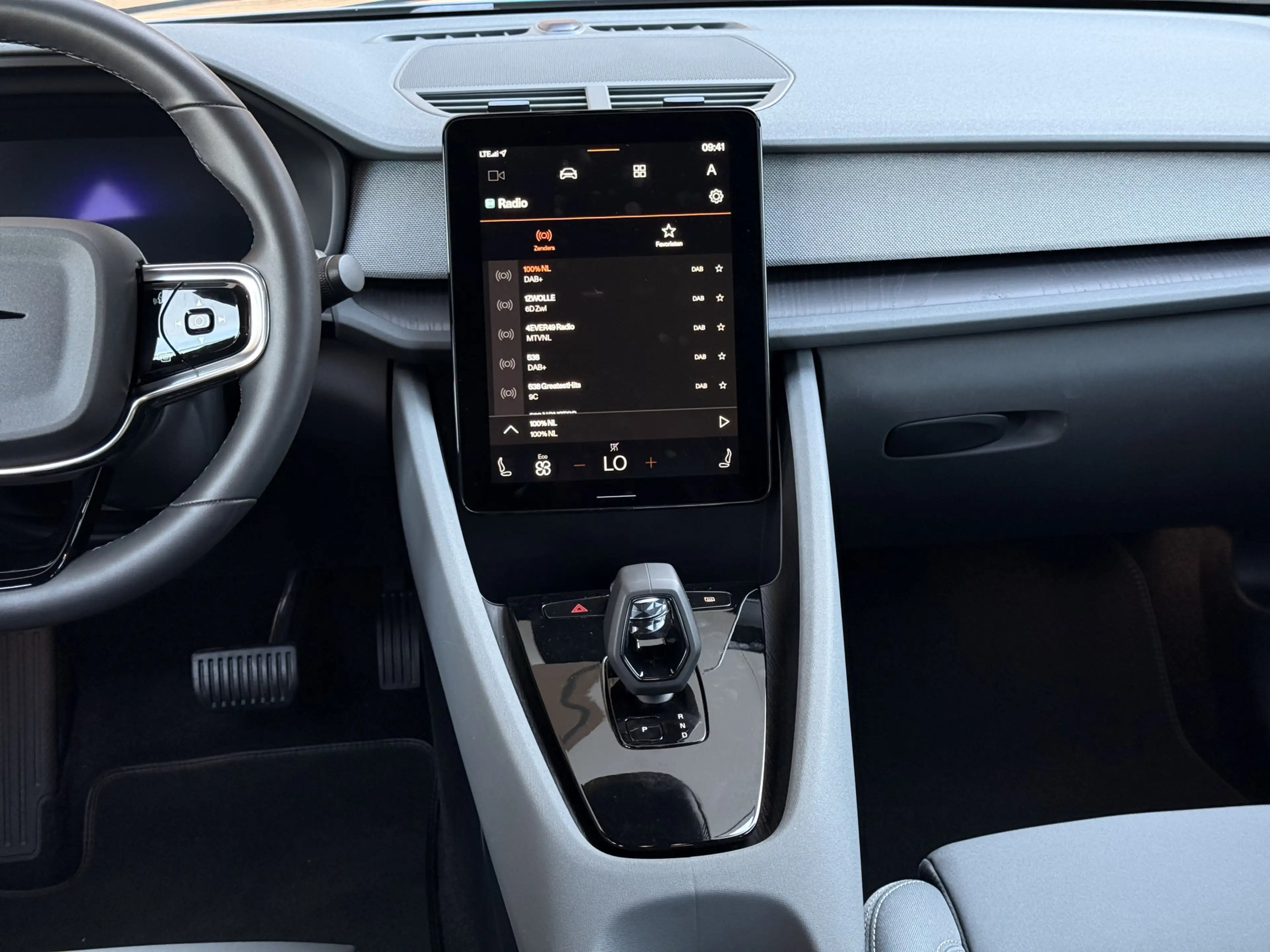 Polestar 2 Standard Range Single Motor 63kWh Mem. Stoel / Cam — photo 29