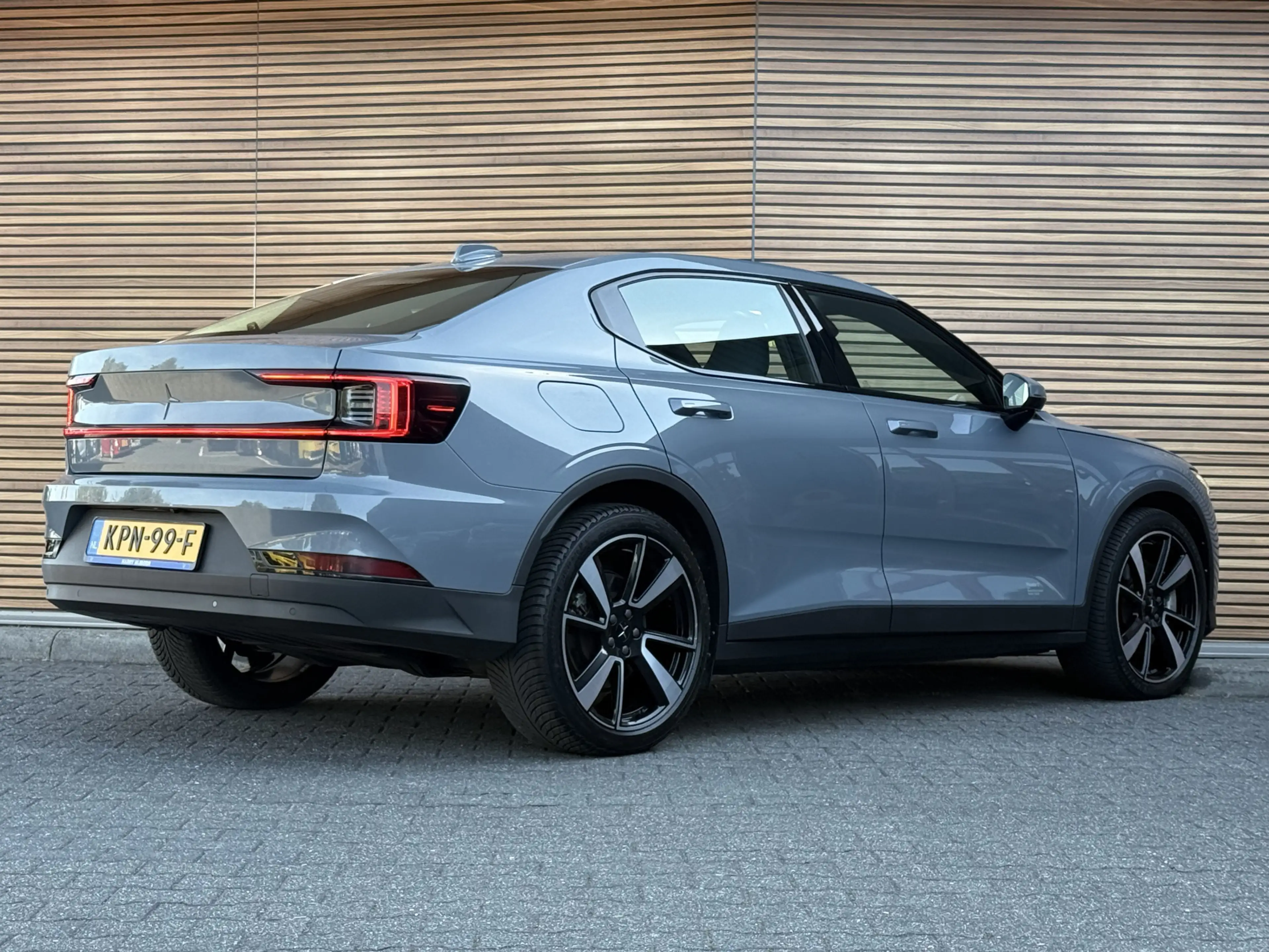 Polestar 2 Standard Range Single Motor 63kWh Mem. Stoel / Cam — photo 3