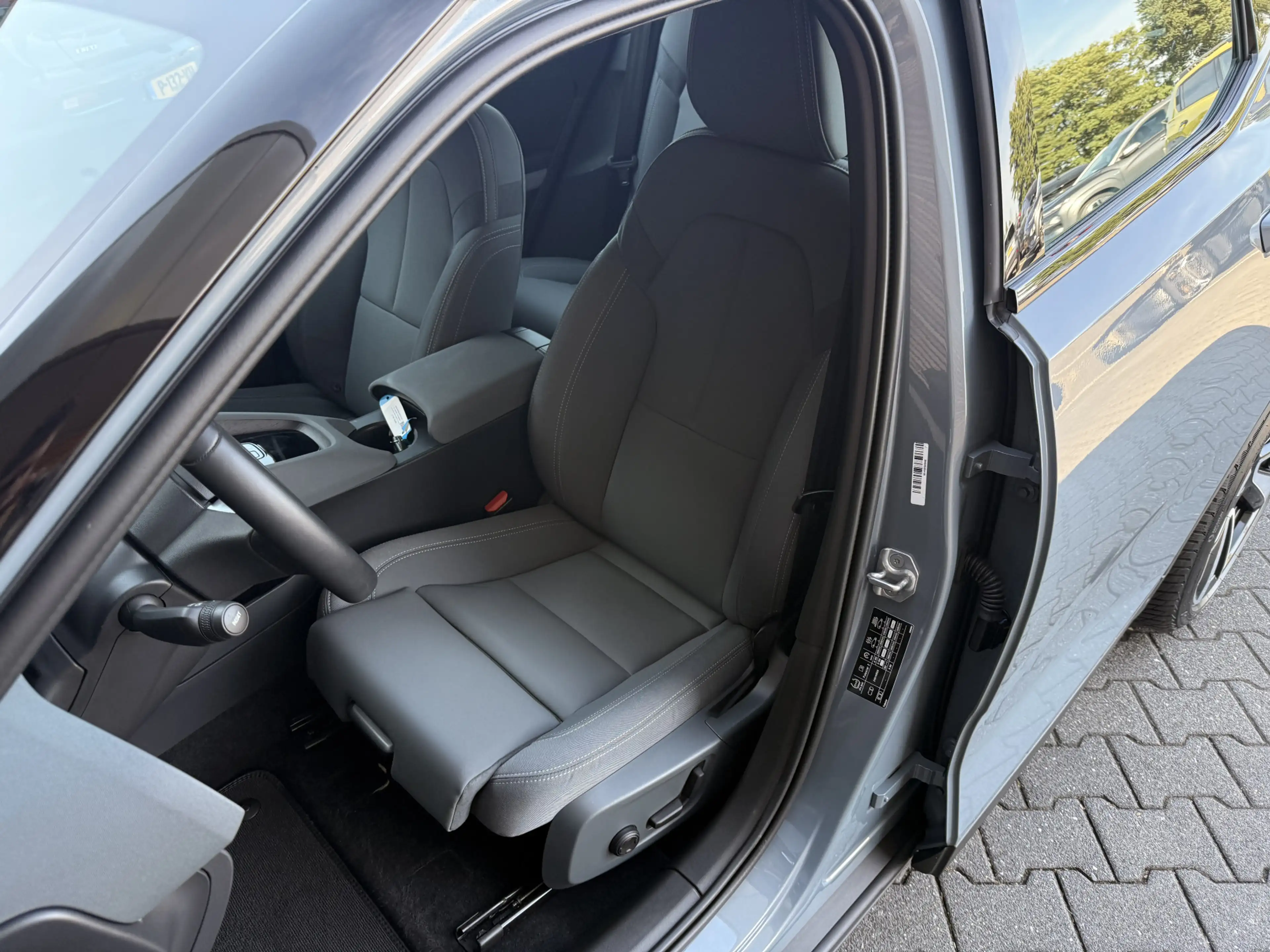 Polestar 2 Standard Range Single Motor 63kWh Mem. Stoel / Cam — photo 42