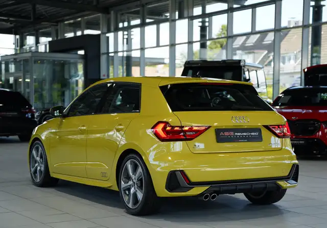 Audi A1 view 8