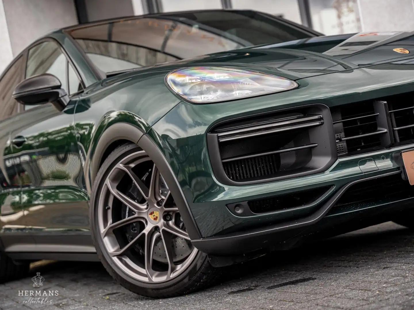 Porsche Cayenne Coupé 4.0 Turbo GT / PTS / Carbon / 18-Way / Sport Groen - 2
