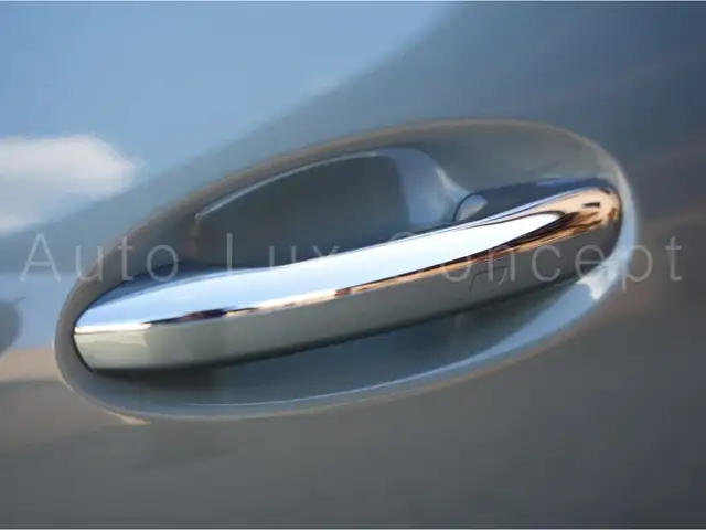 Mercedes-Benz GLC view 11