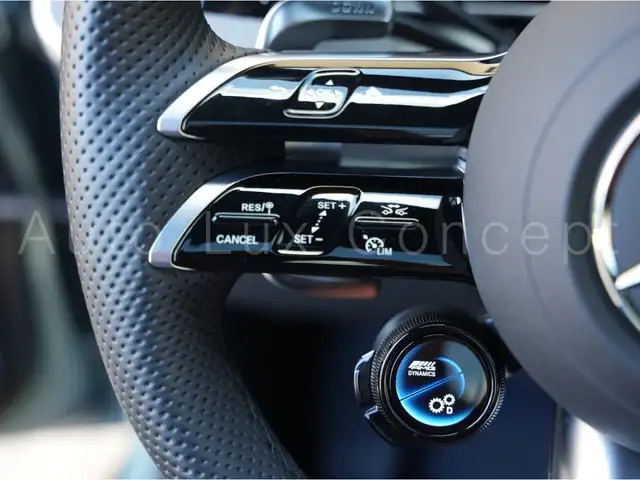 Mercedes-Benz GLC view 15