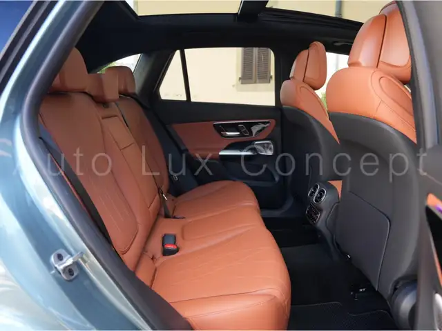 Mercedes-Benz GLC view 8