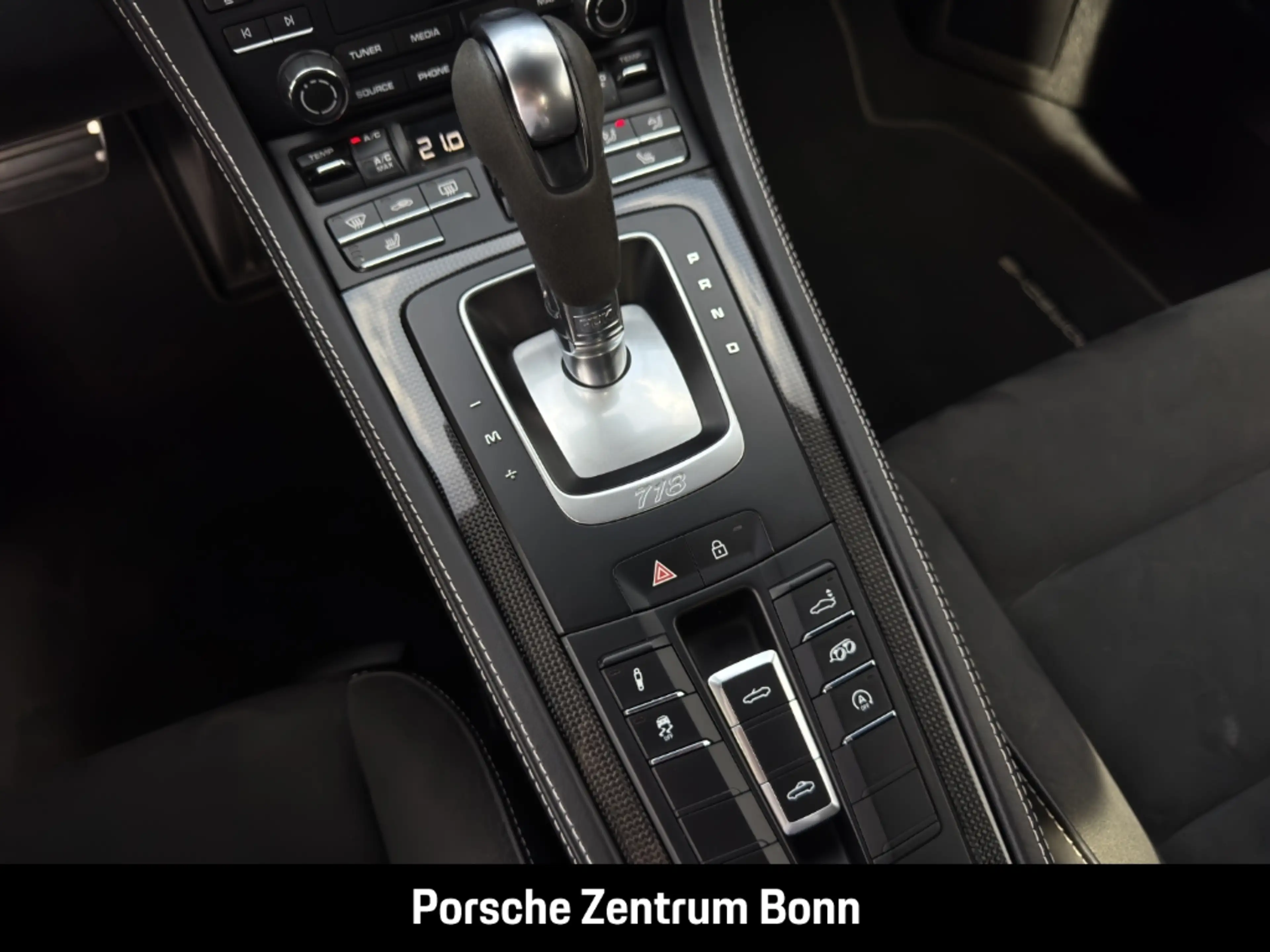 Porsche Boxster 718 GTS 4.0 Rückfahrkamera Sportabgas LED — photo 15