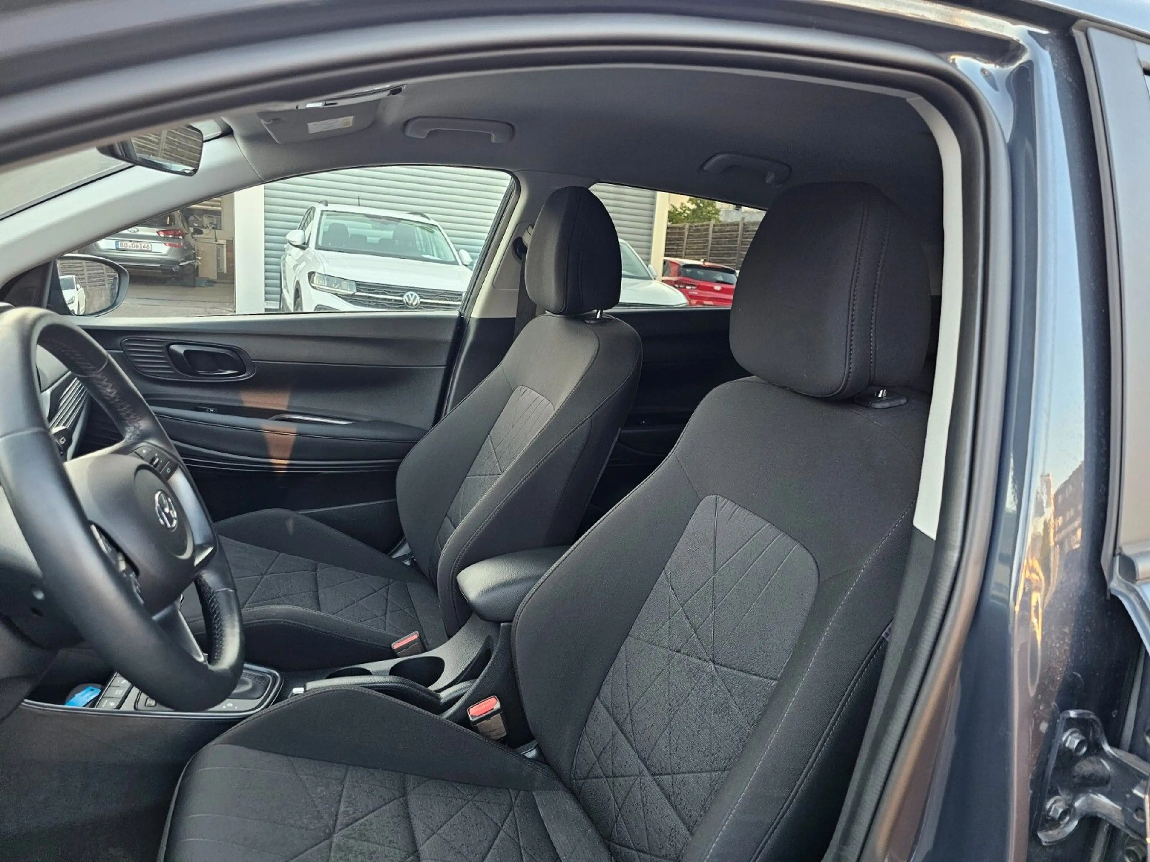 Hyundai BAYON Bayon Smart 1,0 T-GDI DCT — photo 9
