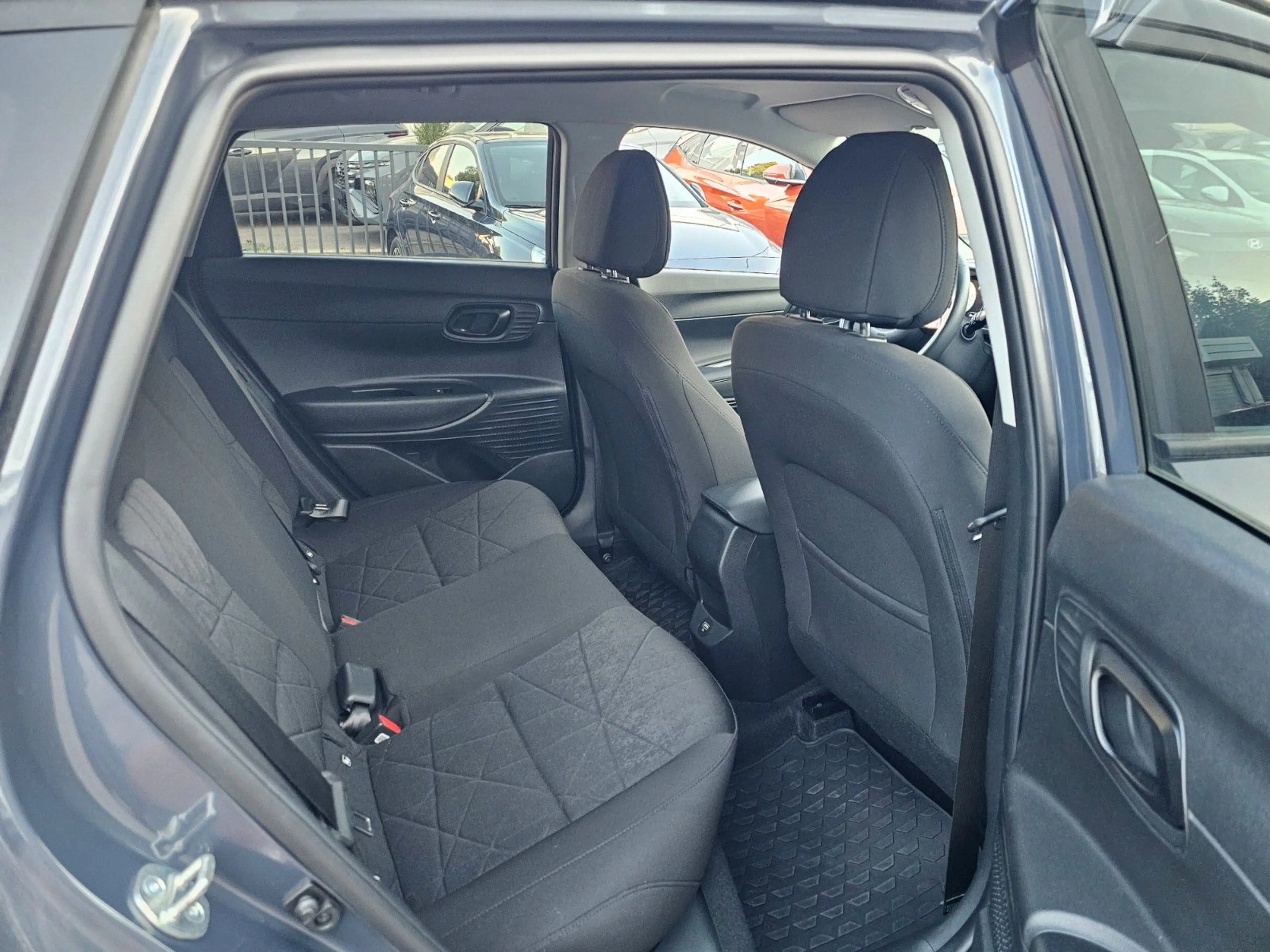 Hyundai BAYON Bayon Smart 1,0 T-GDI DCT — photo 13