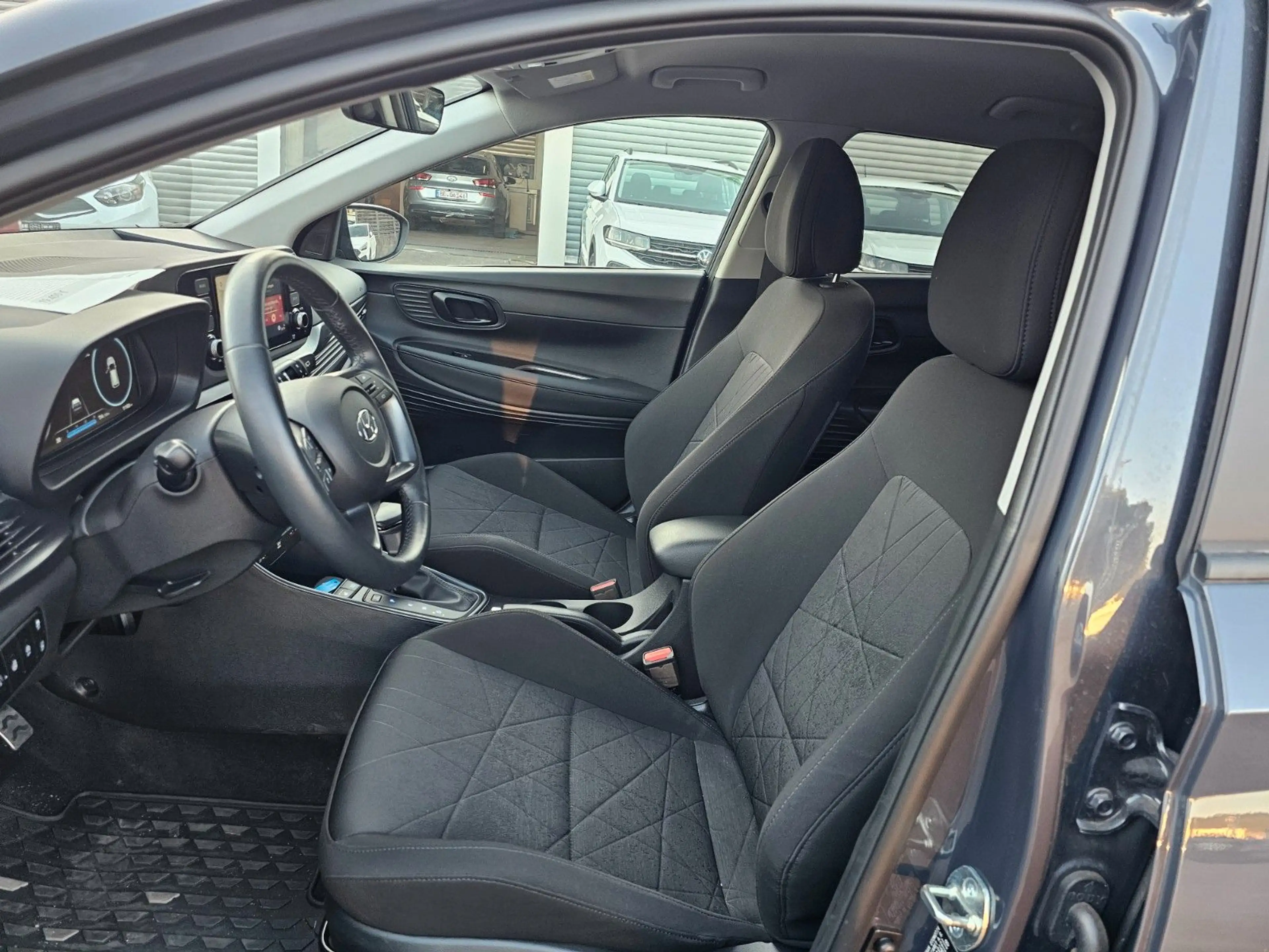 Hyundai BAYON Bayon Smart 1,0 T-GDI DCT — photo 8