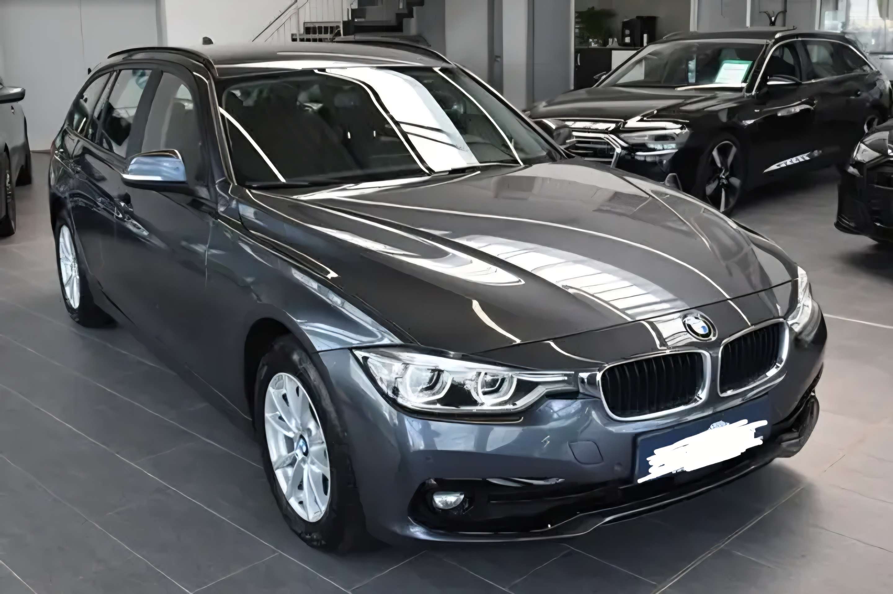 Second hand Bmw 3 Series 320