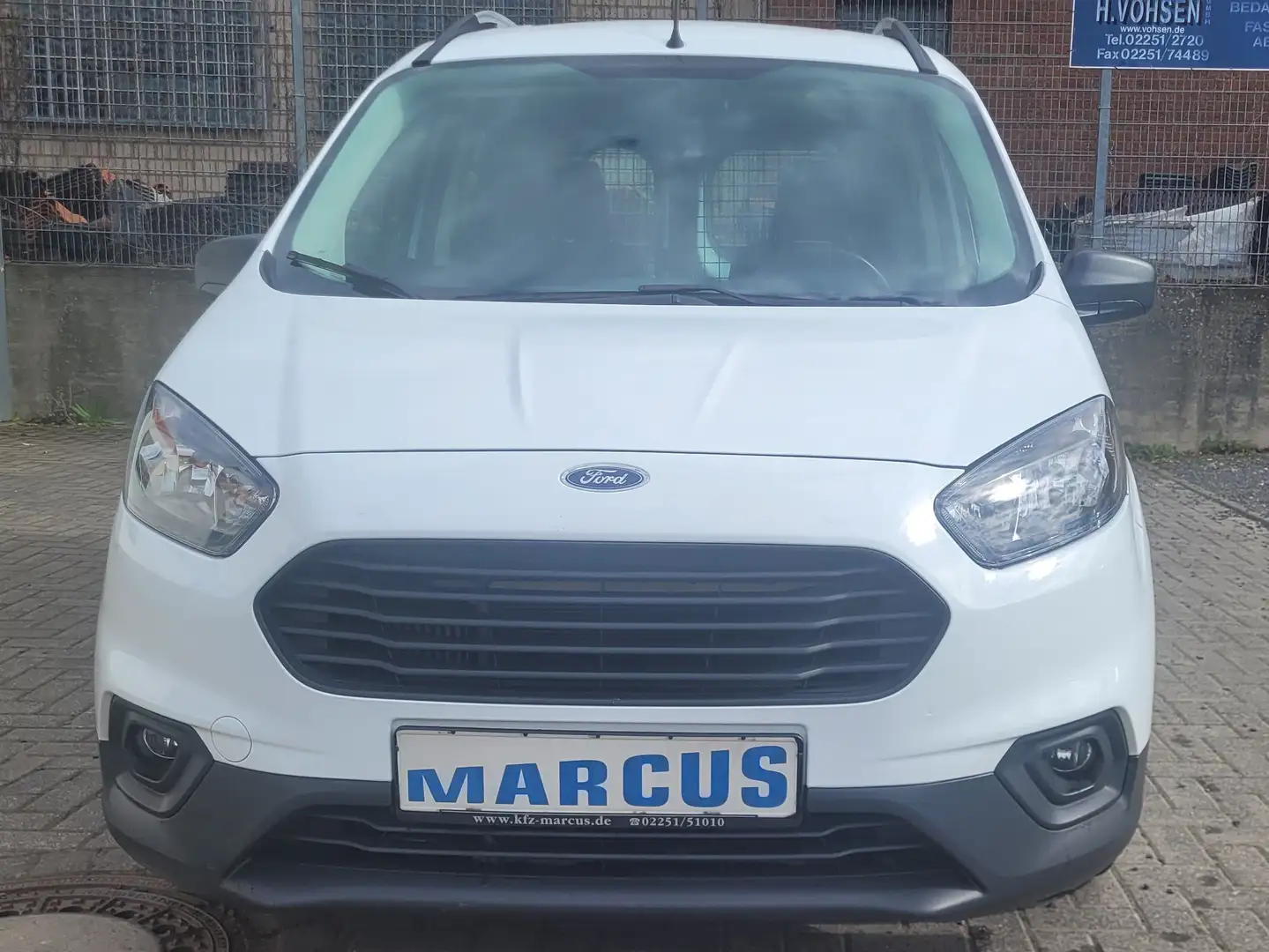 Ford Transit Courier Trend Weiß - 2