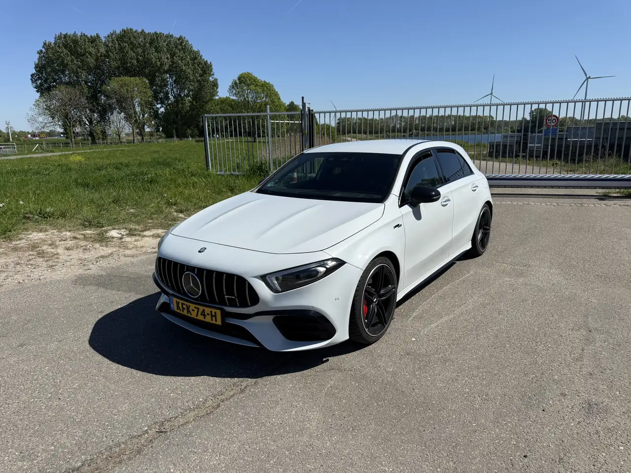 Mercedes-Benz A 45 AMG
