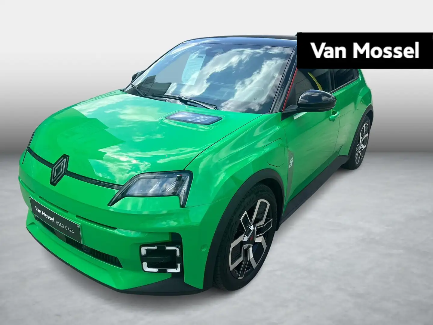 Renault R 5 EV 52kWh Techno 150 hp comfort range Groen - 1