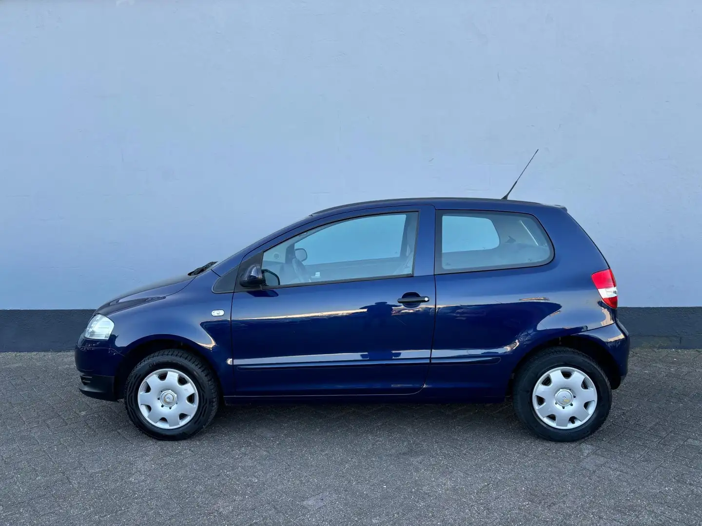 Volkswagen Fox 1.2 Trendline Kék - 2