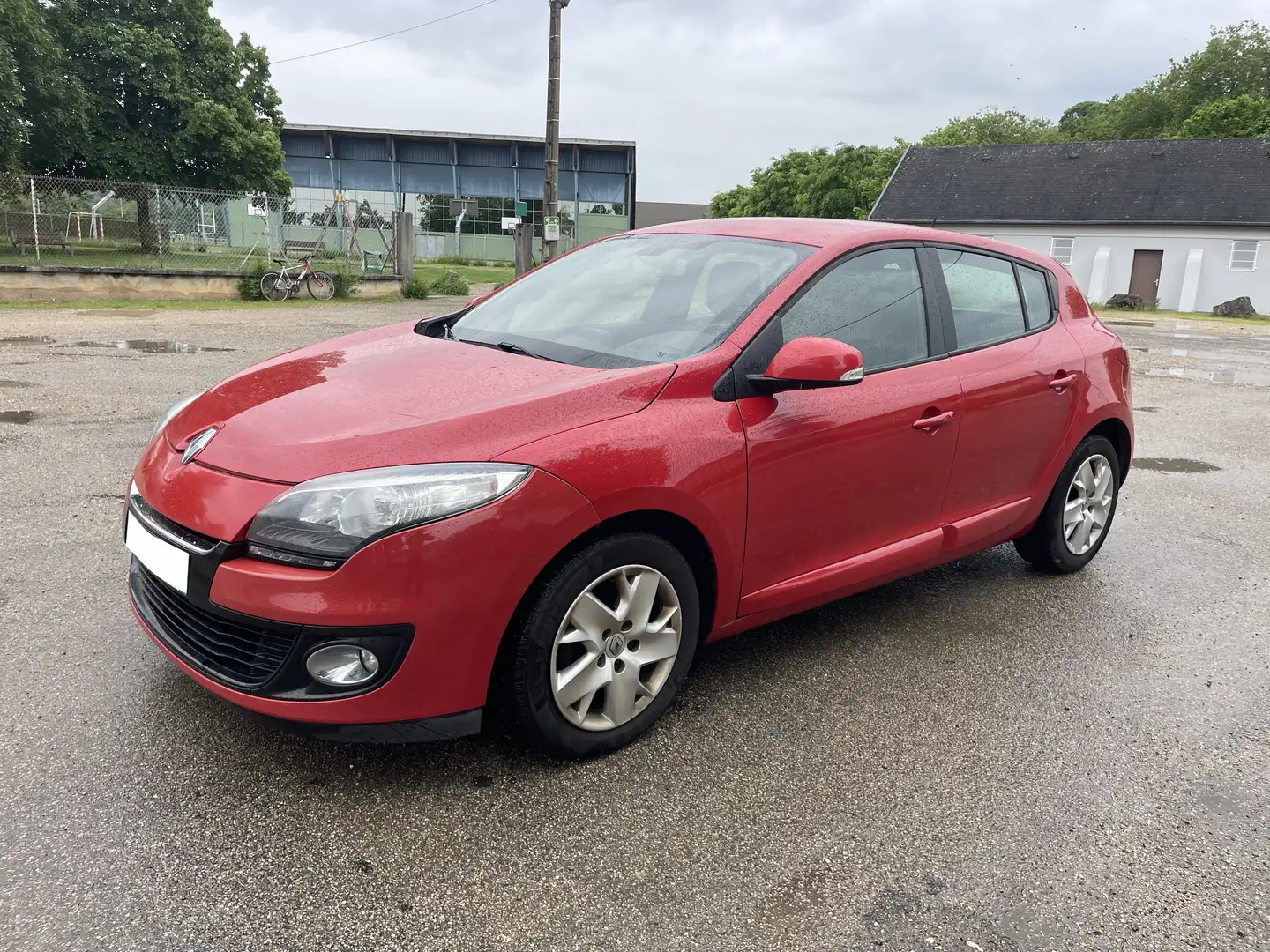 Renault Megane Mégane III dCi 110 FAP Energy eco2 Life Rouge - 1