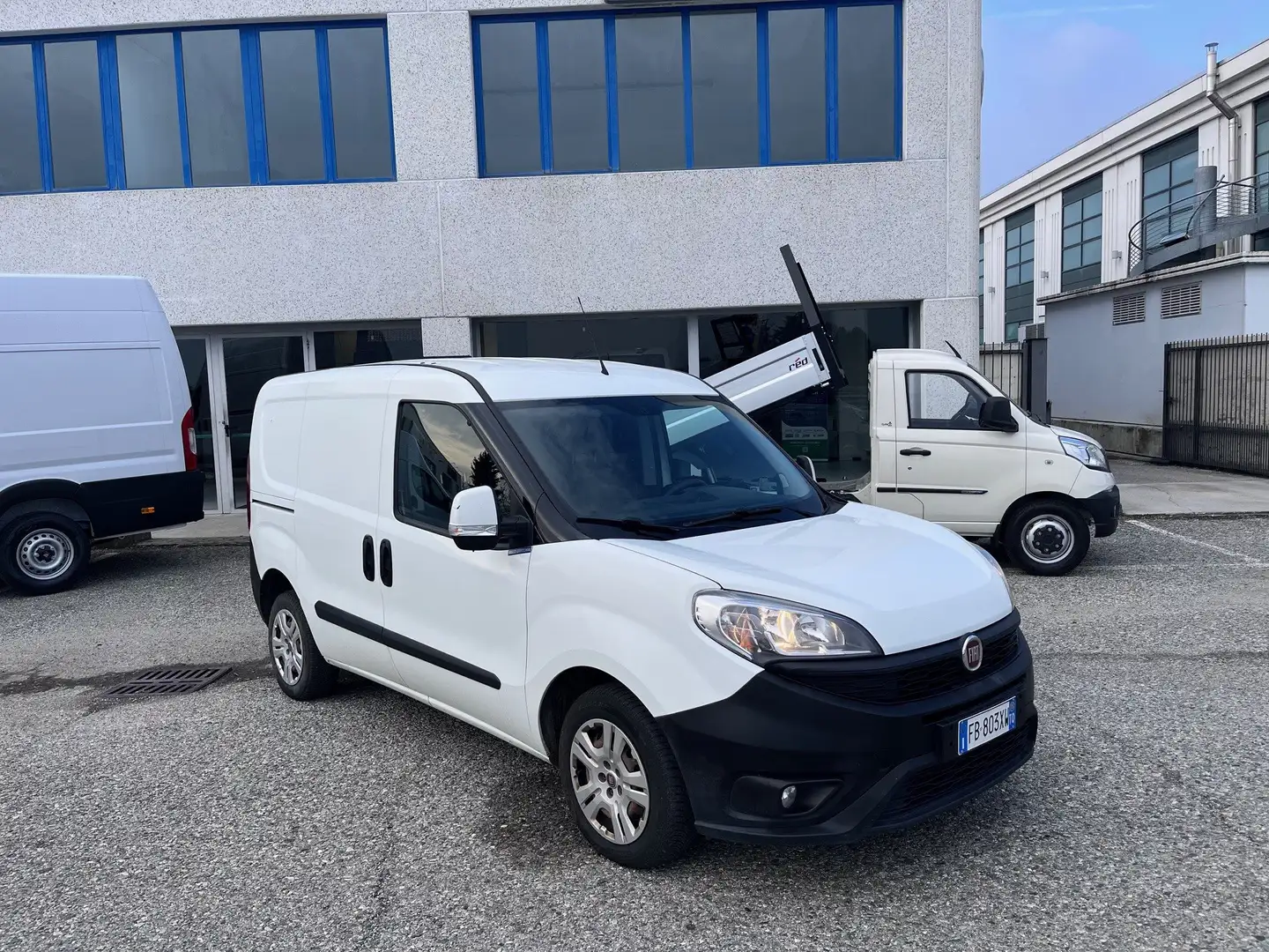 Fiat Doblò 1.6 105cv furgone h1 Bianco - 1