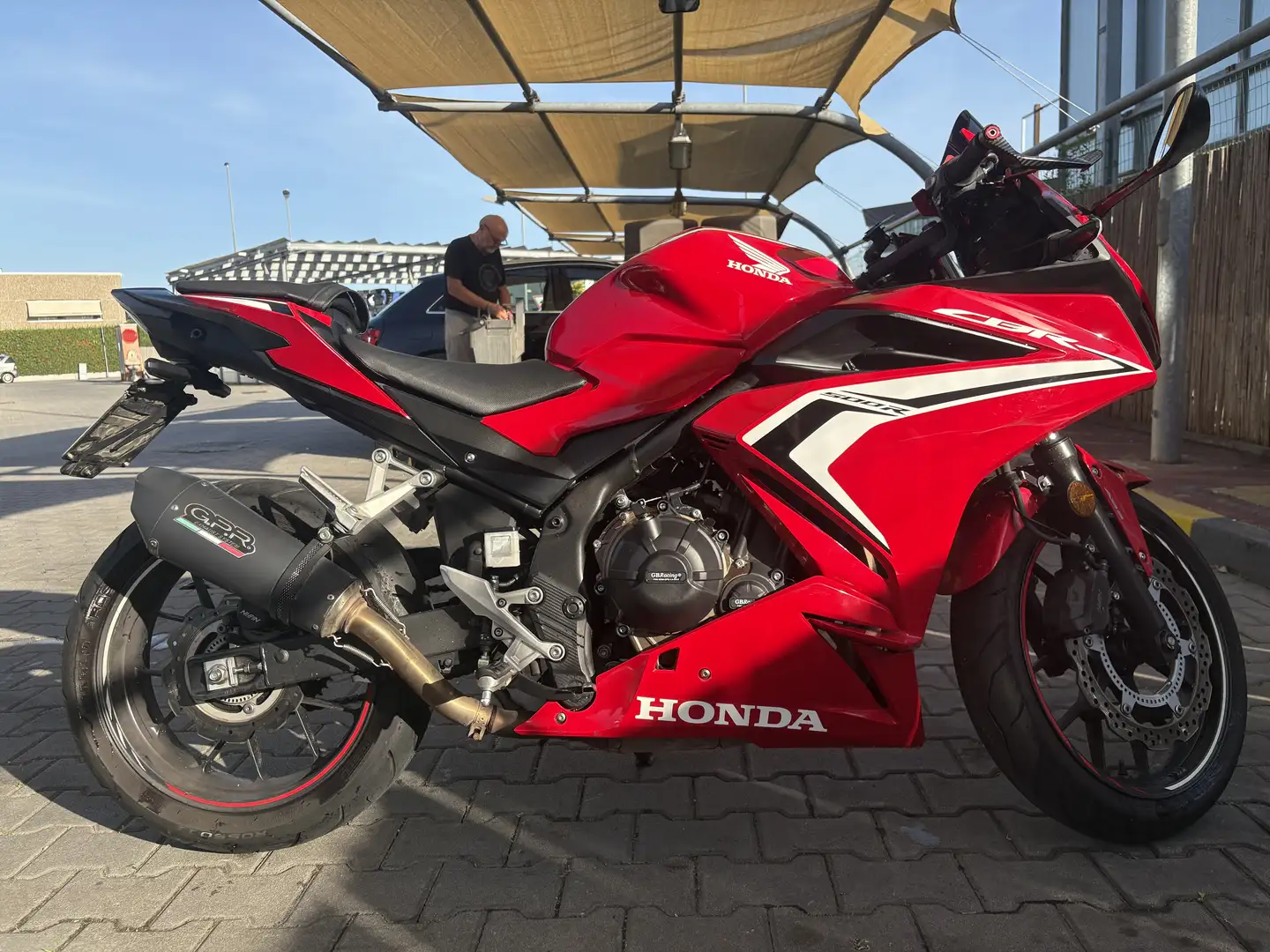 Honda CBR 500 R - 1