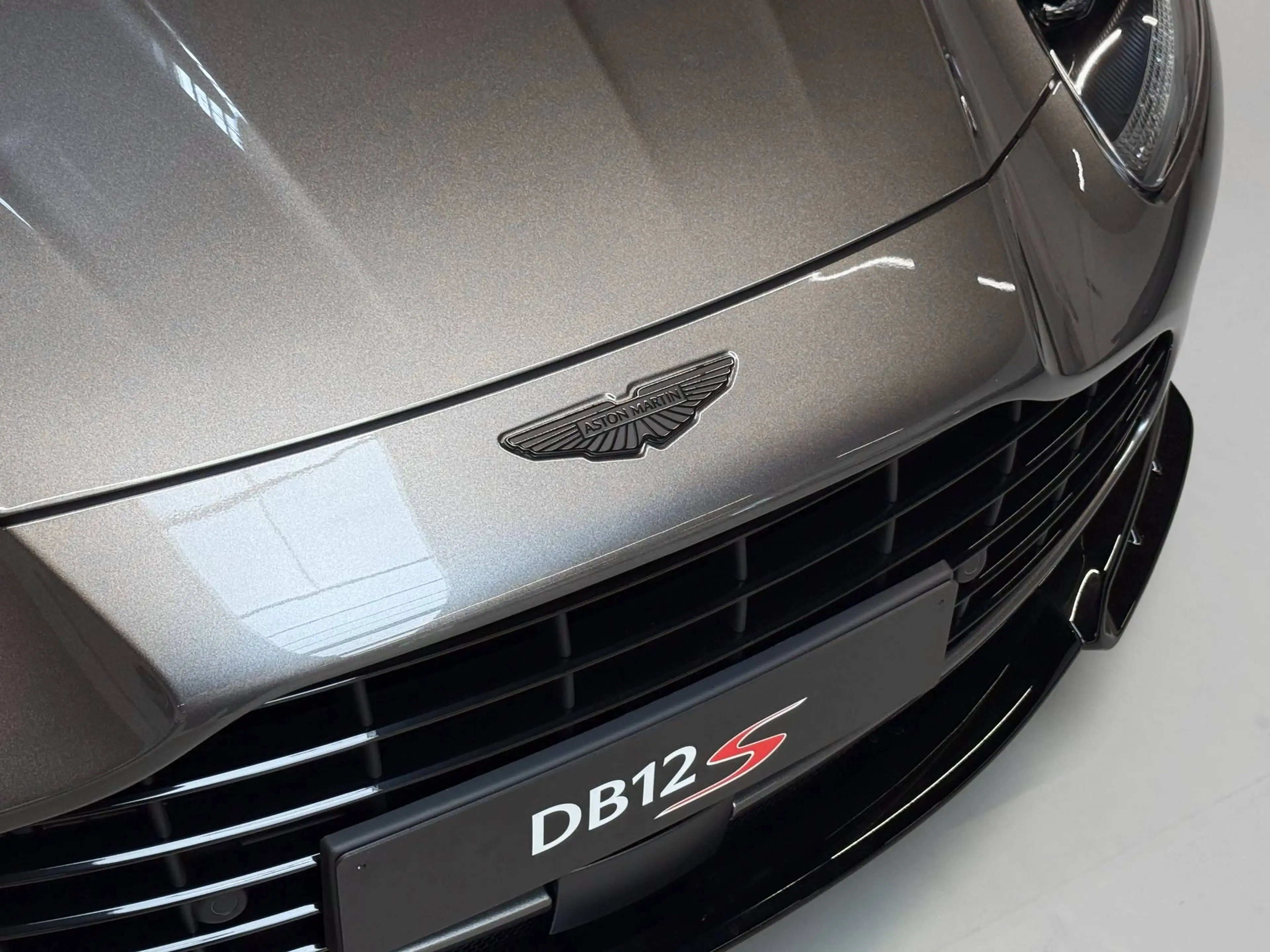 Aston Martin DB12 S Volante | Q Interior — photo 12