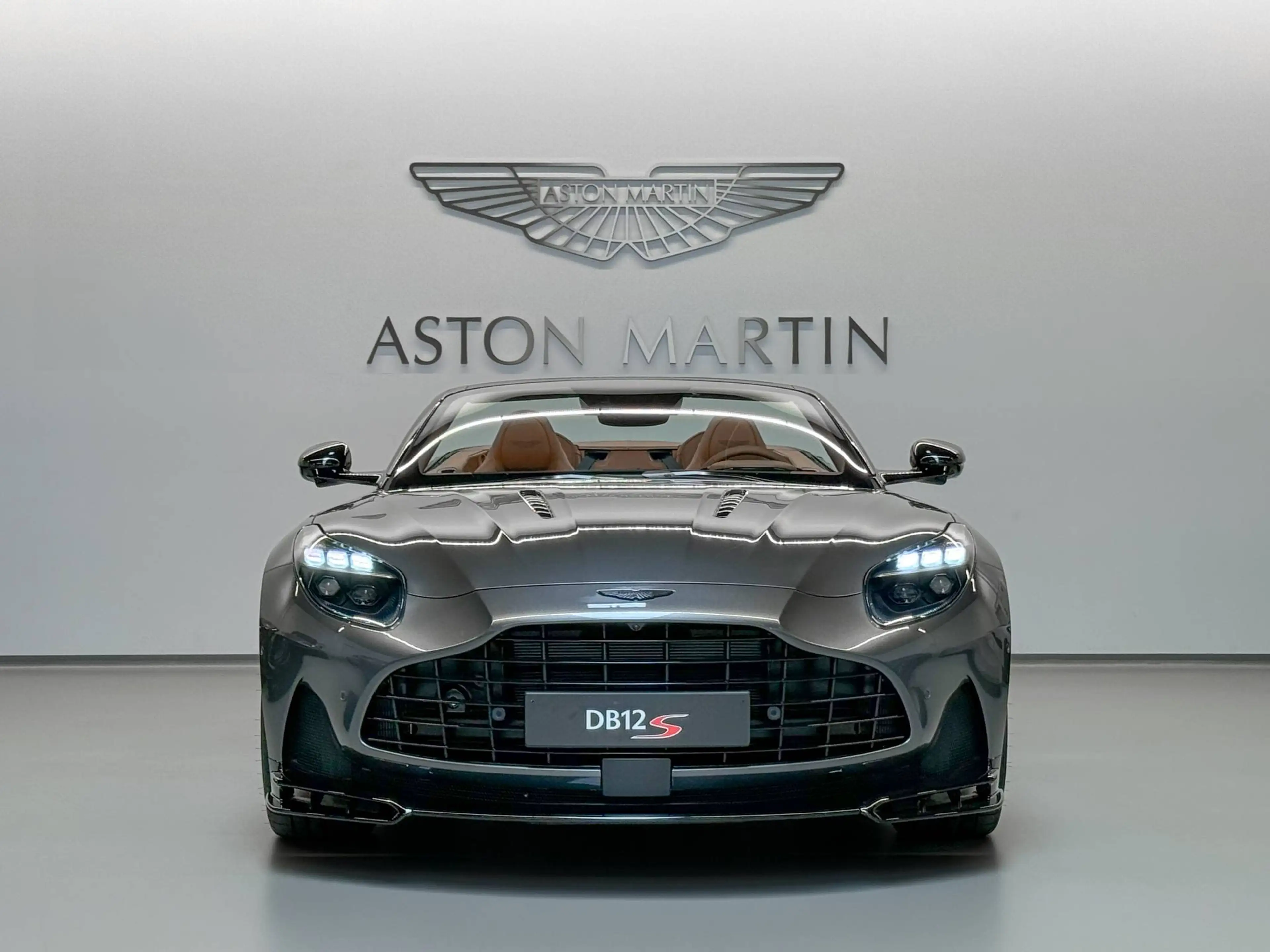 Aston Martin DB12 S Volante | Q Interior — photo 7