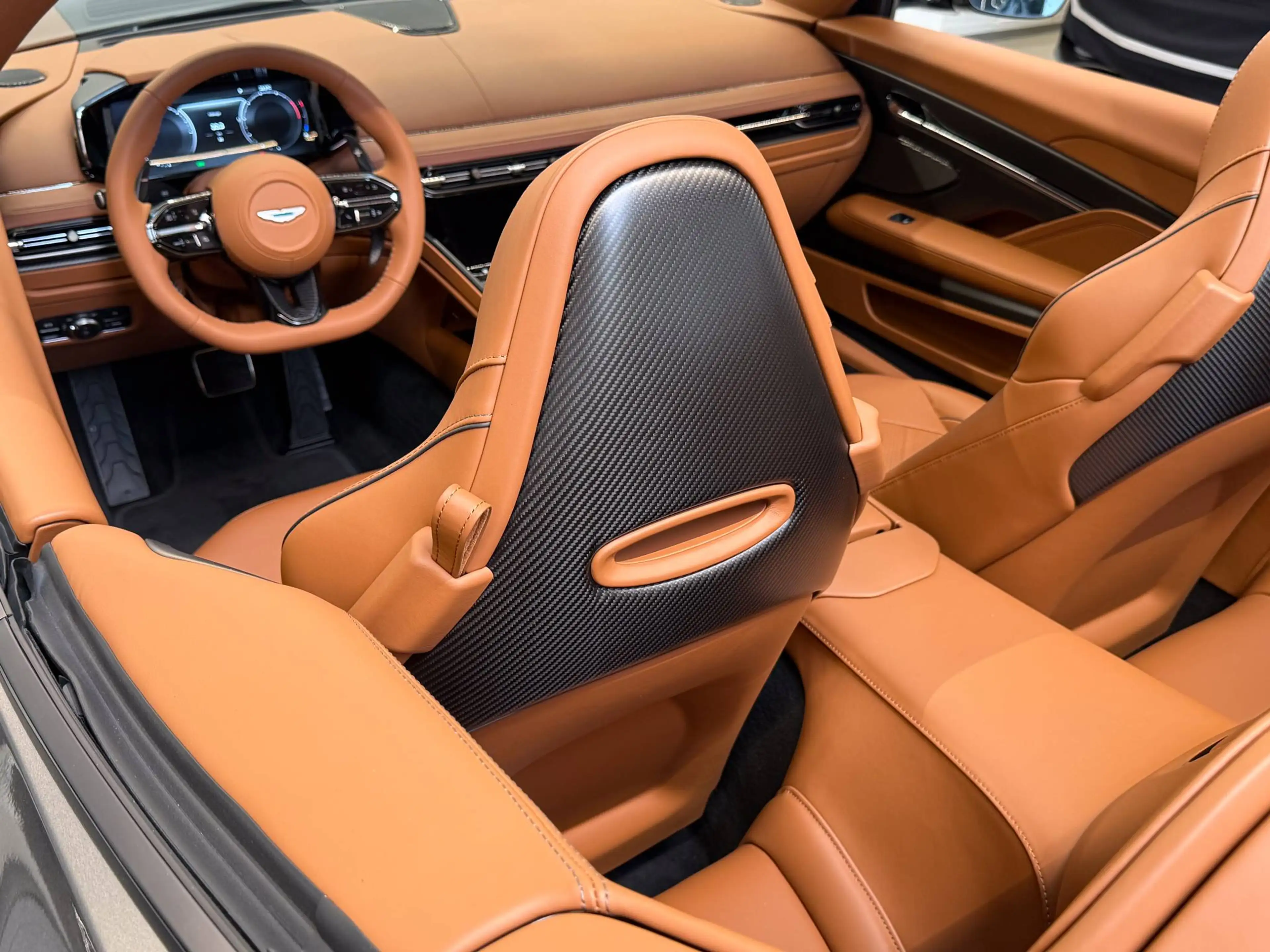Aston Martin DB12 S Volante | Q Interior — photo 10
