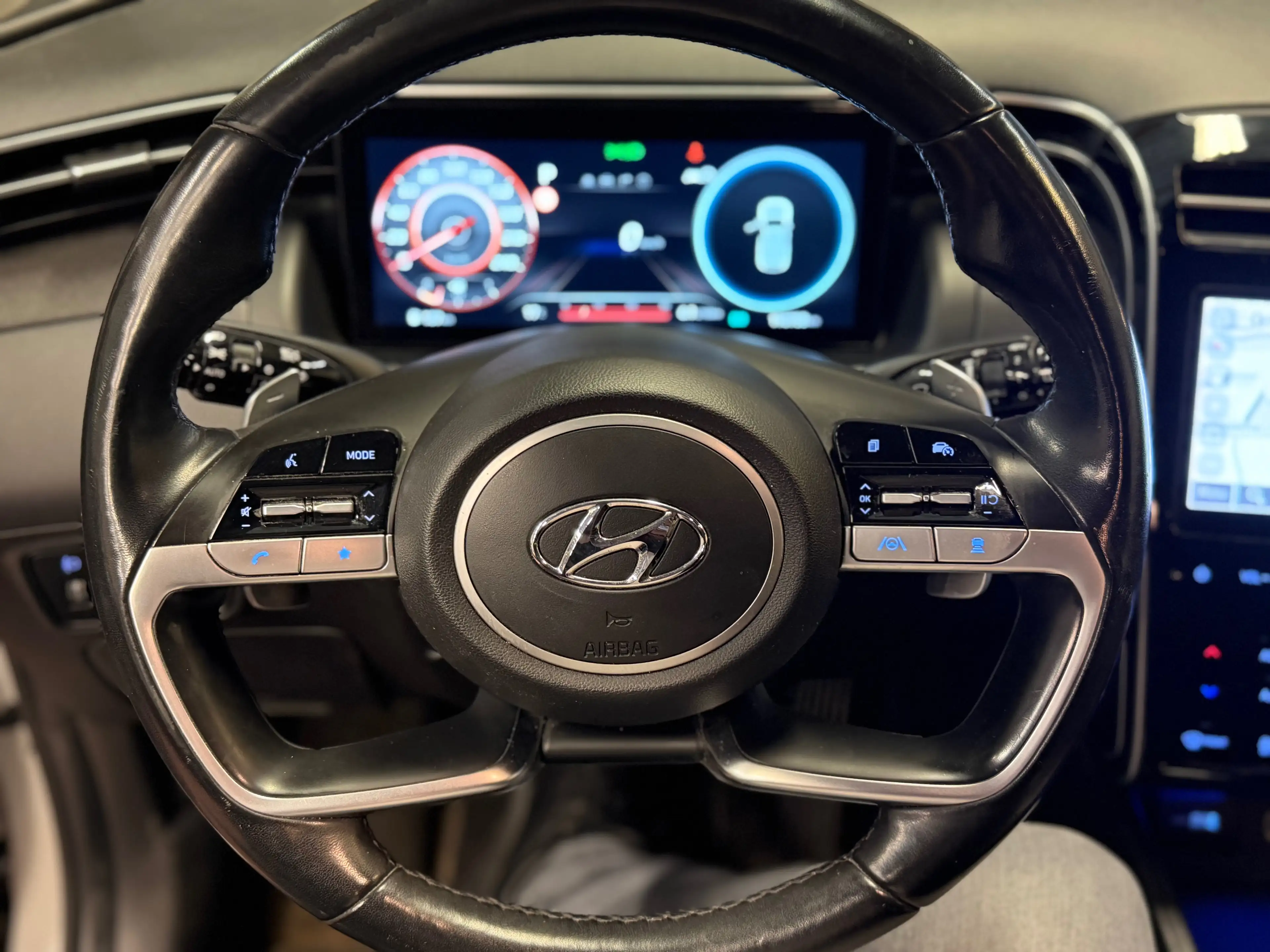 Hyundai TUCSON Tucson 1.6 CRDi MHEV Shine DCT — photo 14