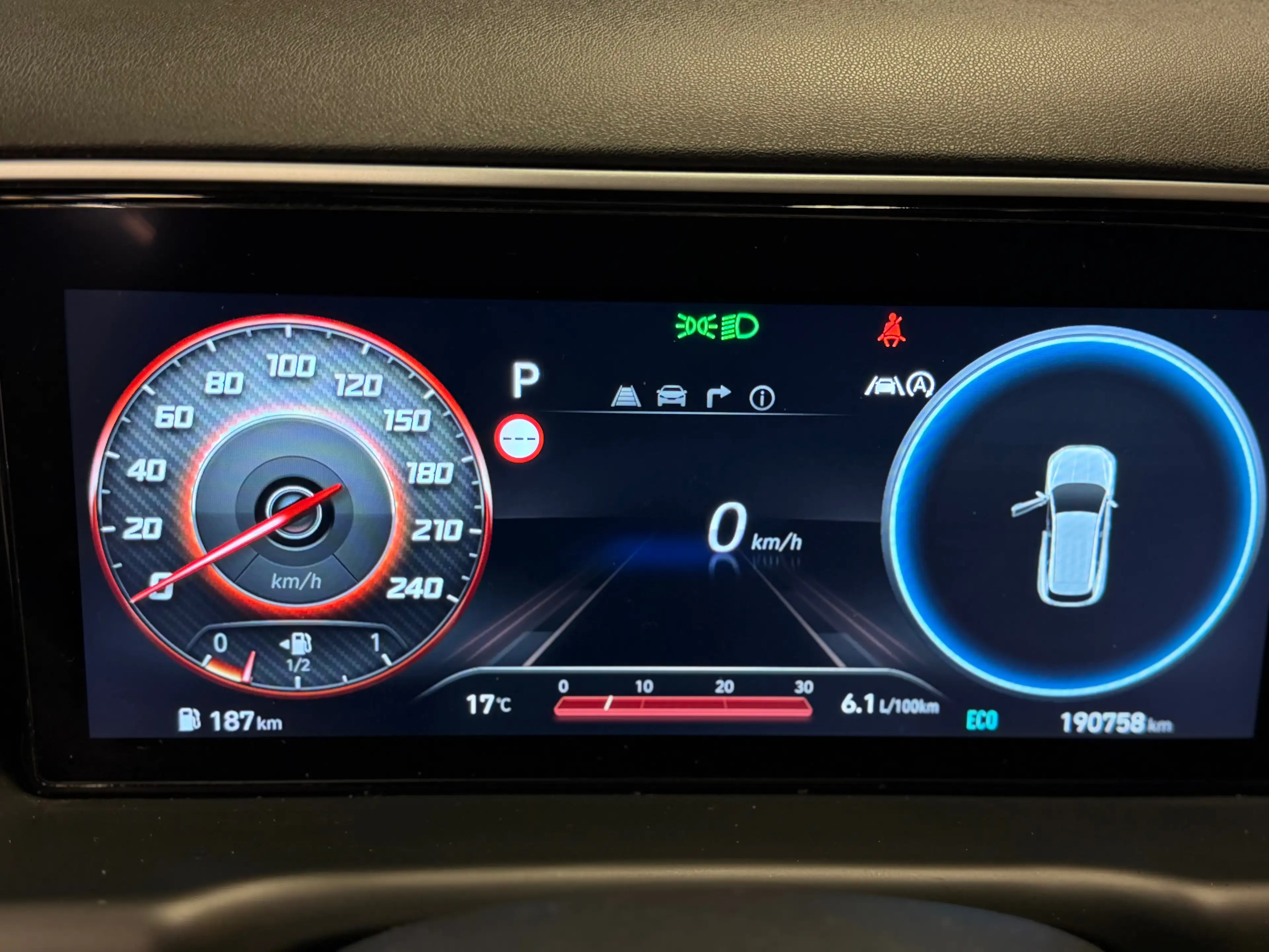Hyundai TUCSON Tucson 1.6 CRDi MHEV Shine DCT — photo 12