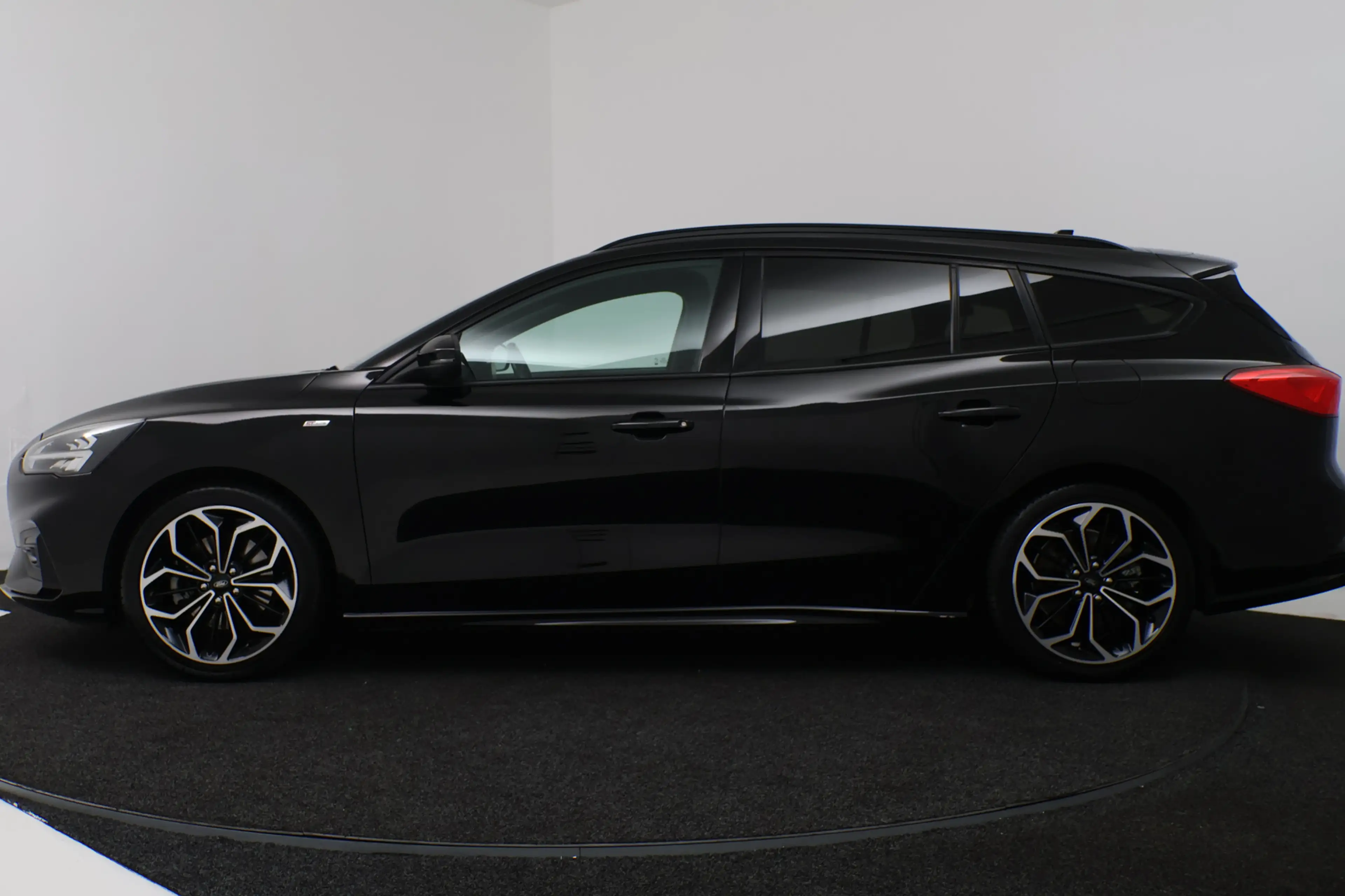 Ford Focus Wagon 1.0 EcoBoost ST Line Business (B&O, AFNEEMBA — photo 2