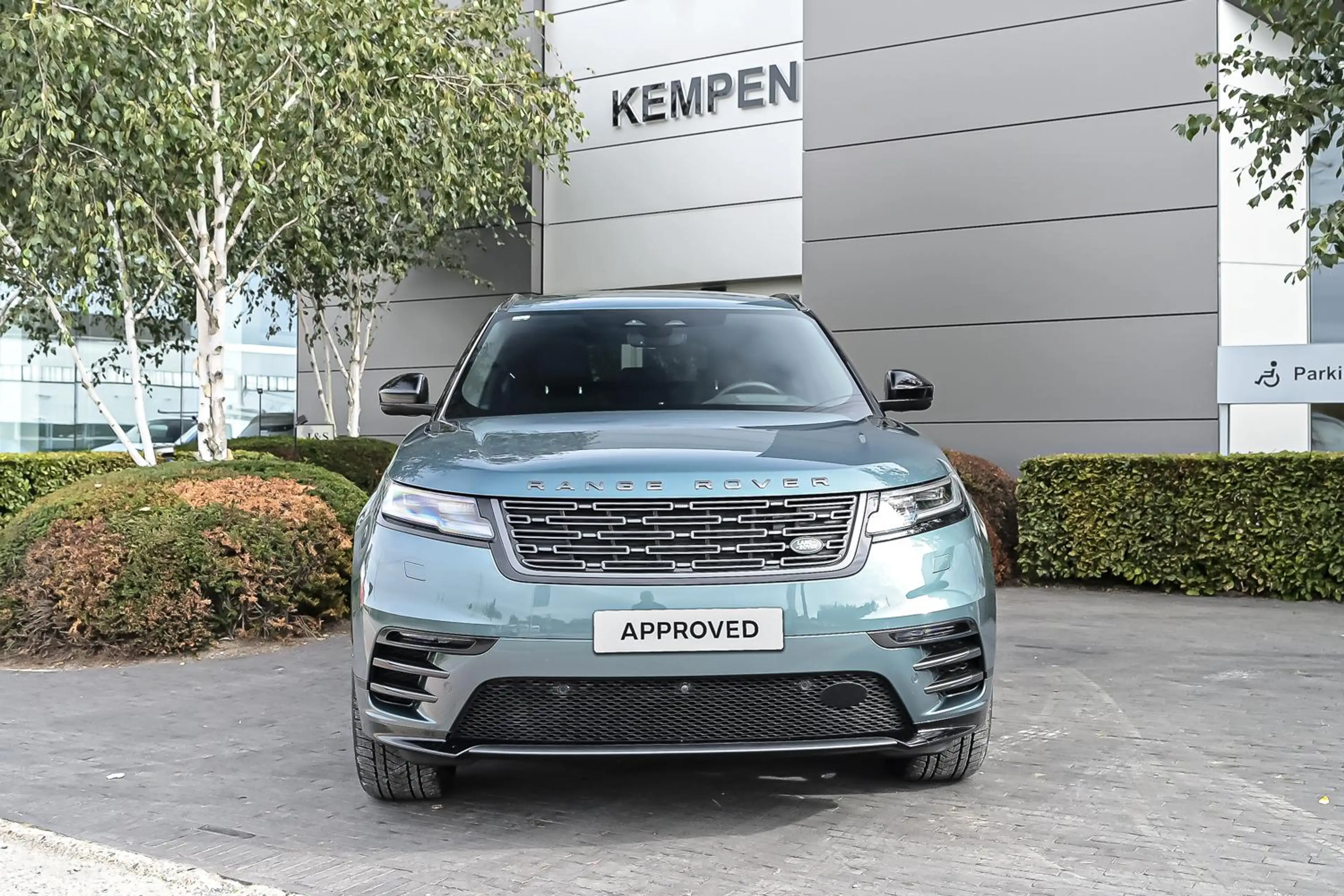 Land Rover Range Rover Velar P400e Dynamic SE — photo 2