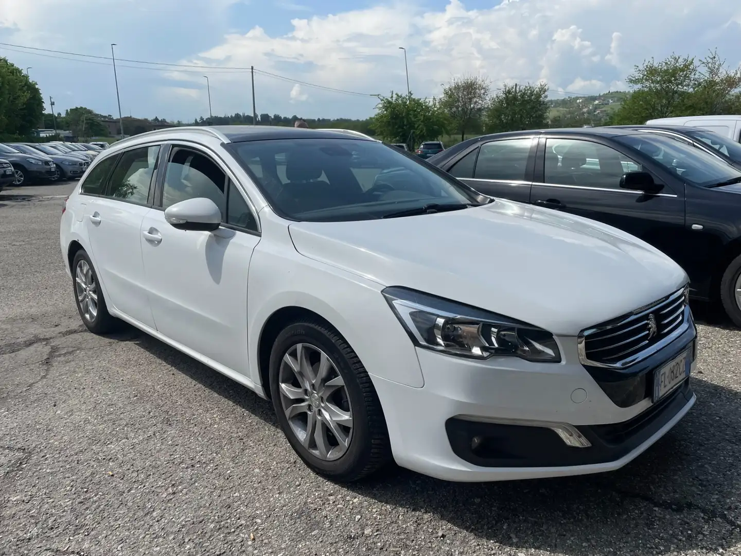 Peugeot 508 BlueHDi 120 EAT6 S&S SW Allure TETTO PANORAMICO Bianco - 2